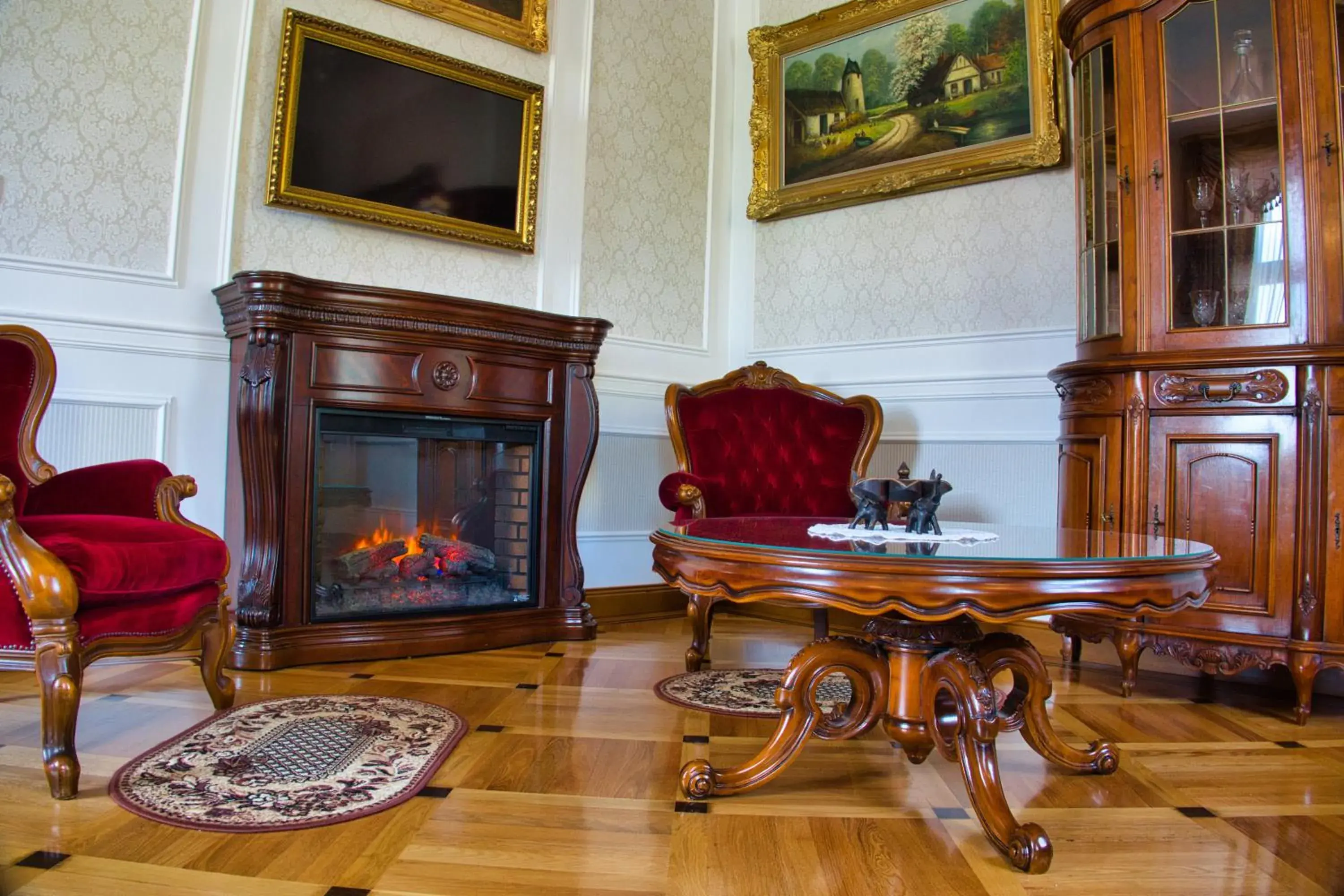 Deluxe King Suite in Palac Mortegi Hotel & SPA- Restauracja Szlachecka, SPA, Basen, Sauny, Jazda Konna, Mini Zoo- Luksus, Relaks i Przyroda w jednym! Deluxe King Suite in Palac Mortegi Hotel & SPA- Restauracja Szlachecka, SPA, Basen, Sauny, Jazda Konna, Mini Zoo- Luksus, Relaks i Przyroda w jednym!