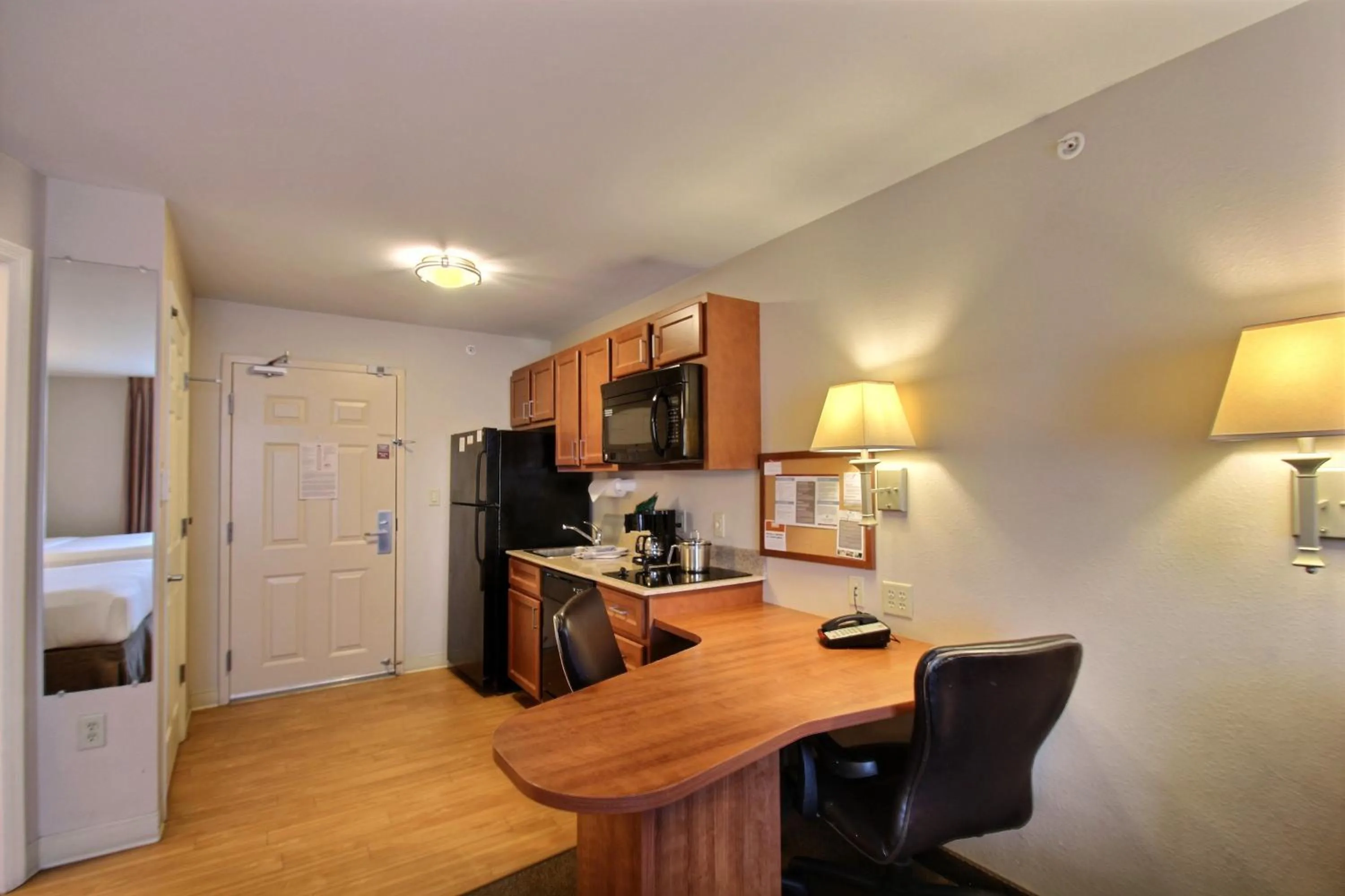 Photo of the whole room in Candlewood Suites Milwaukee Airport - Oak Creek by IHG