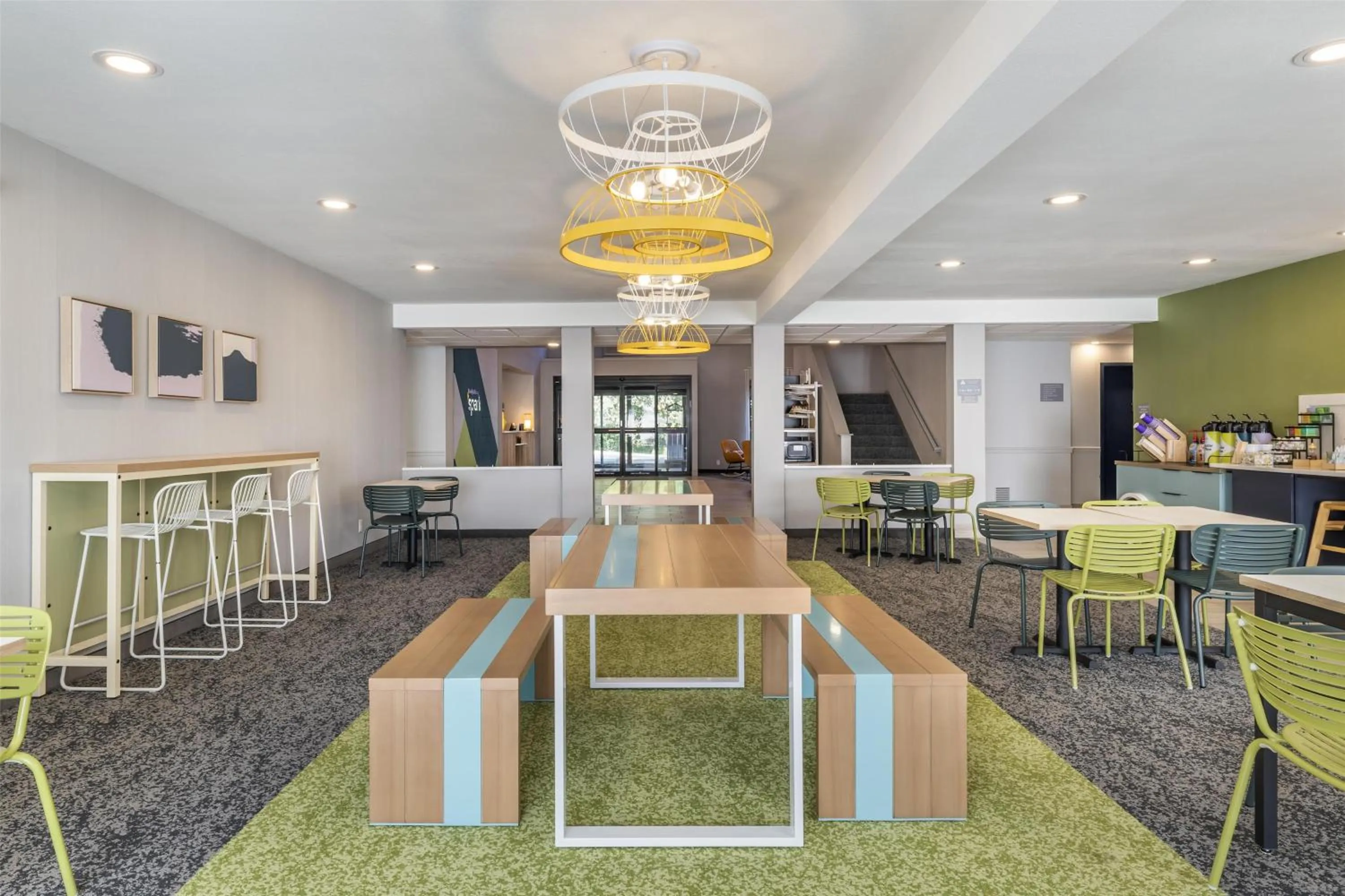 Breakfast in Spark by Hilton La Crosse Onalaska