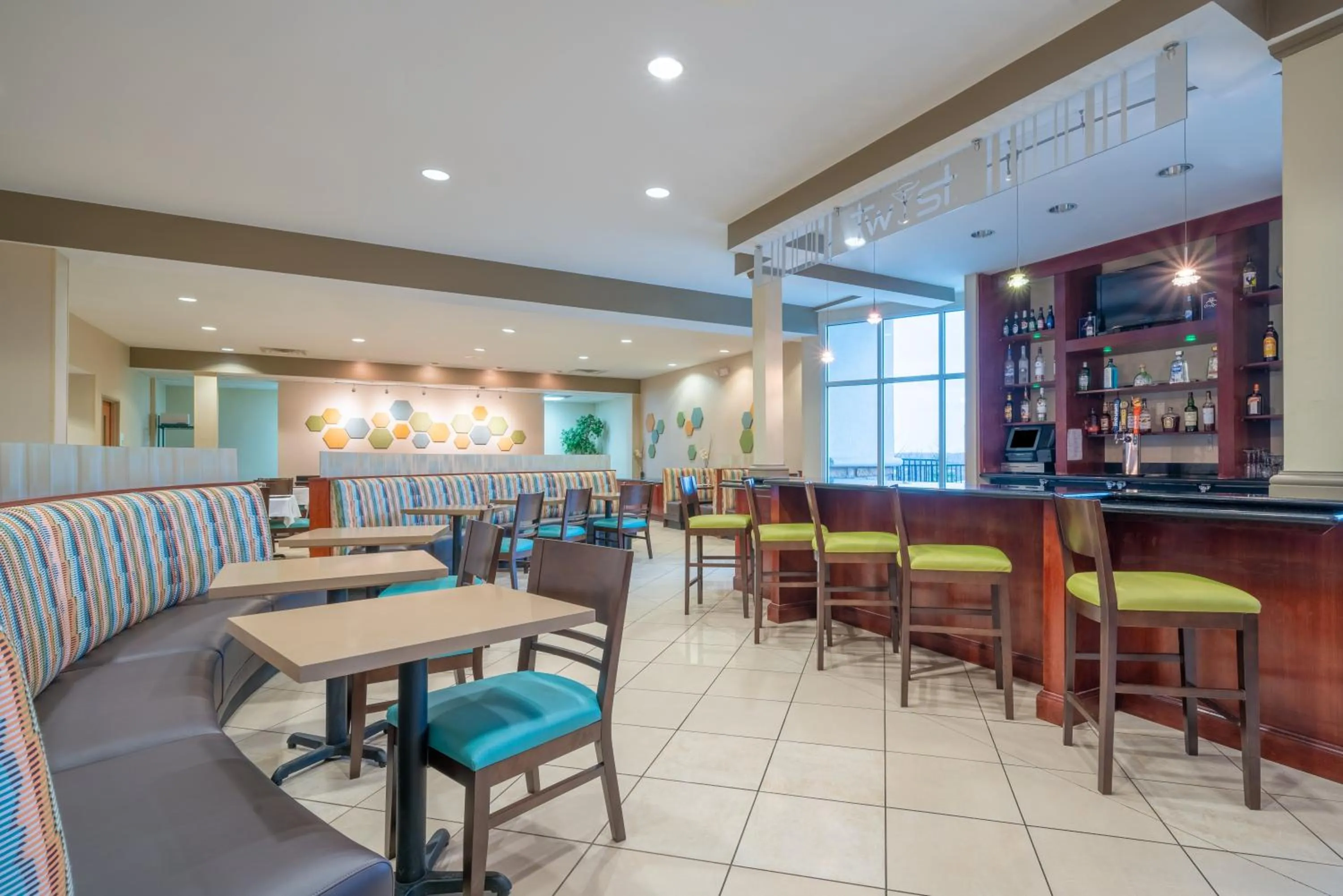 Restaurant/places to eat in Holiday Inn Manassas - Battlefield by IHG