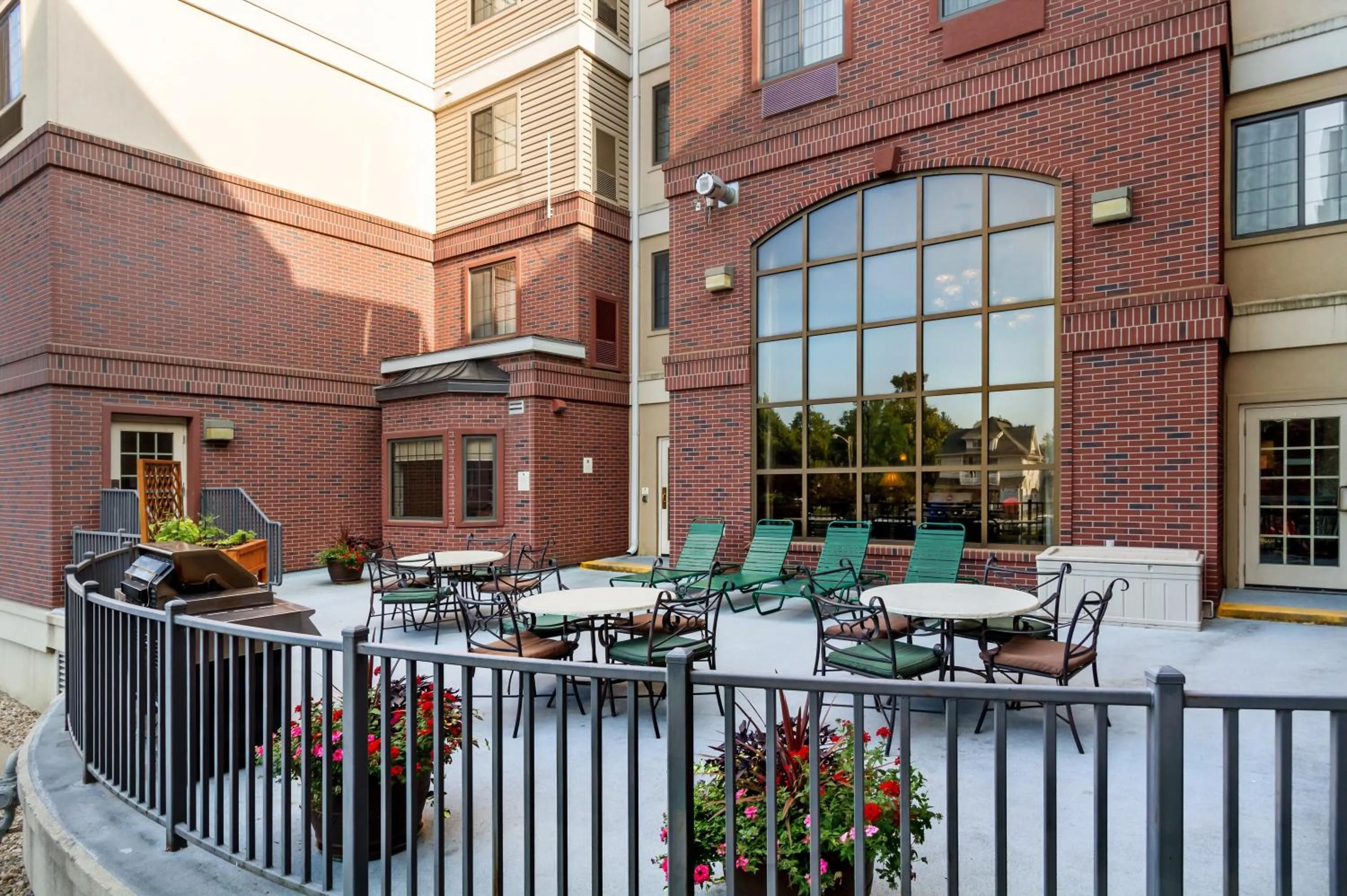 Patio in Aspen Suites - Rochester