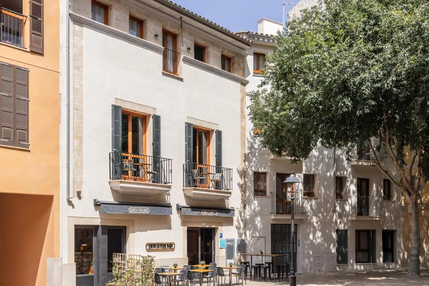 Facade/entrance in Brick Palma - Turismo de Interior