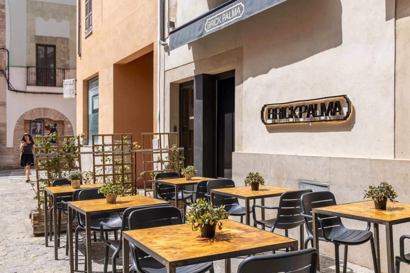 Facade/entrance in Brick Palma - Turismo de Interior