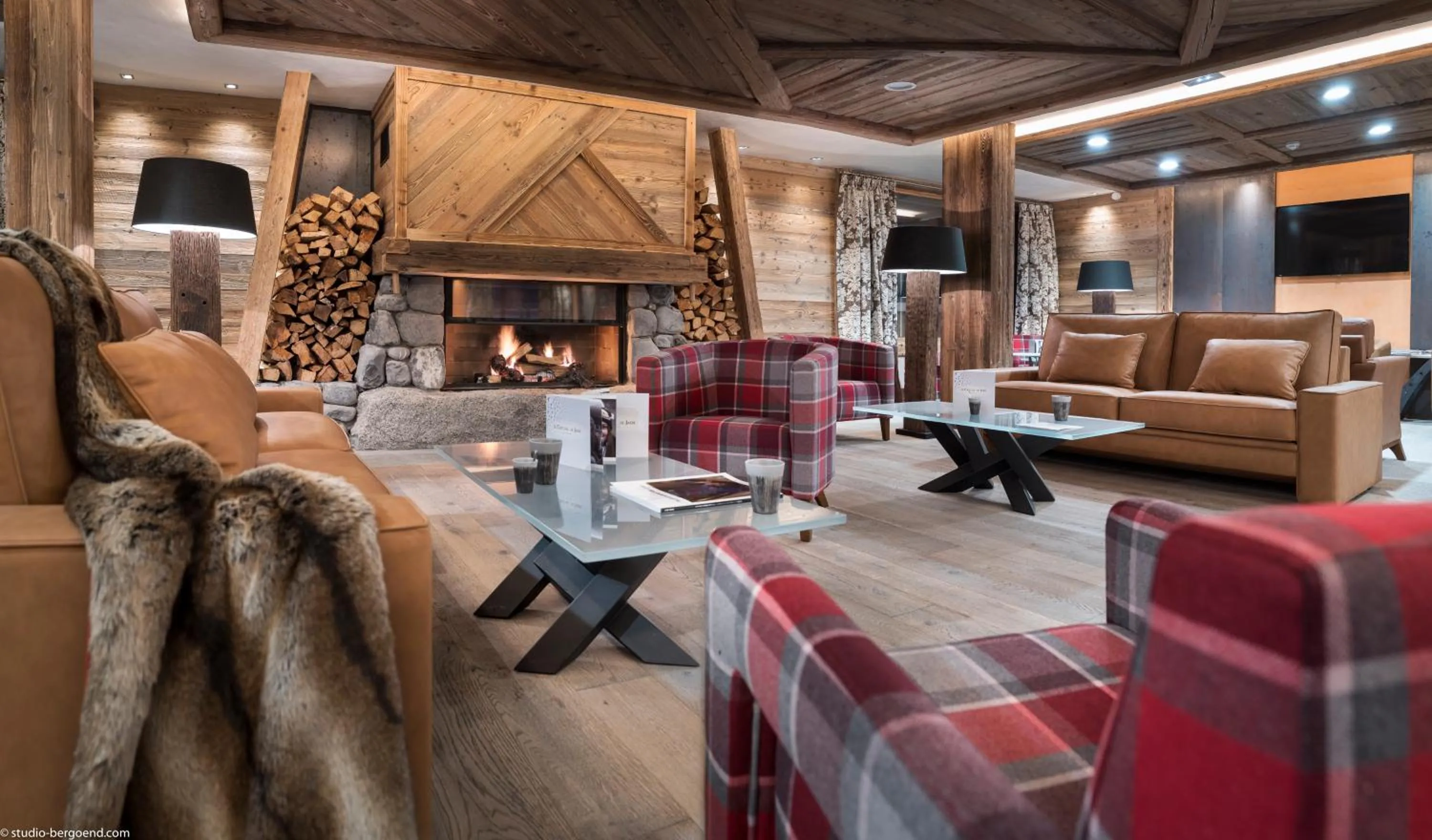 Lounge or bar in MGM Hôtels & Résidences - Résidence Le Cristal de Jade