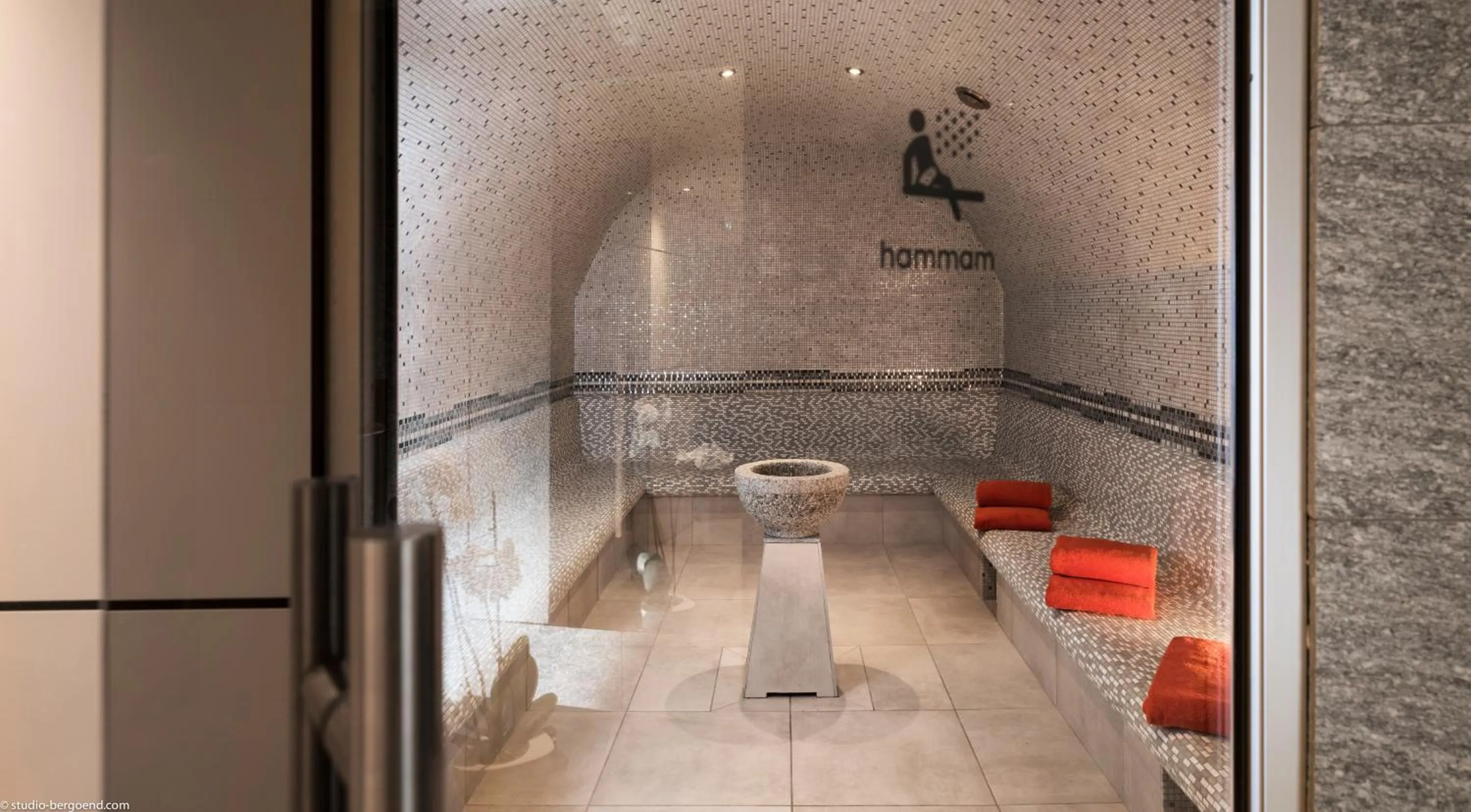 Steam room in MGM Hôtels & Résidences - Résidence Le Cristal de Jade