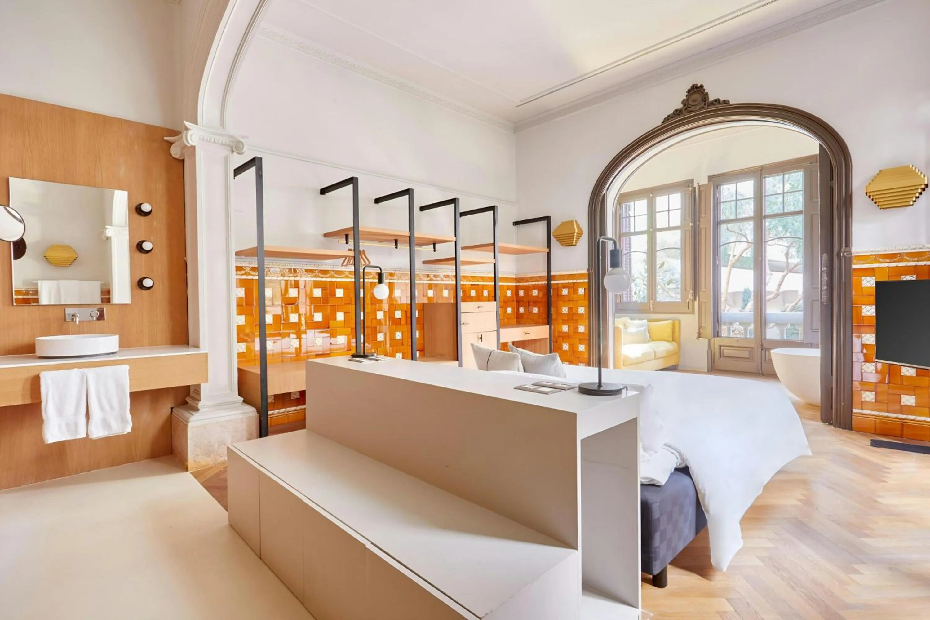 Bathroom, Bed in Le Palacete Hotel Gracia District, Sonder by Marriott Bonvoy