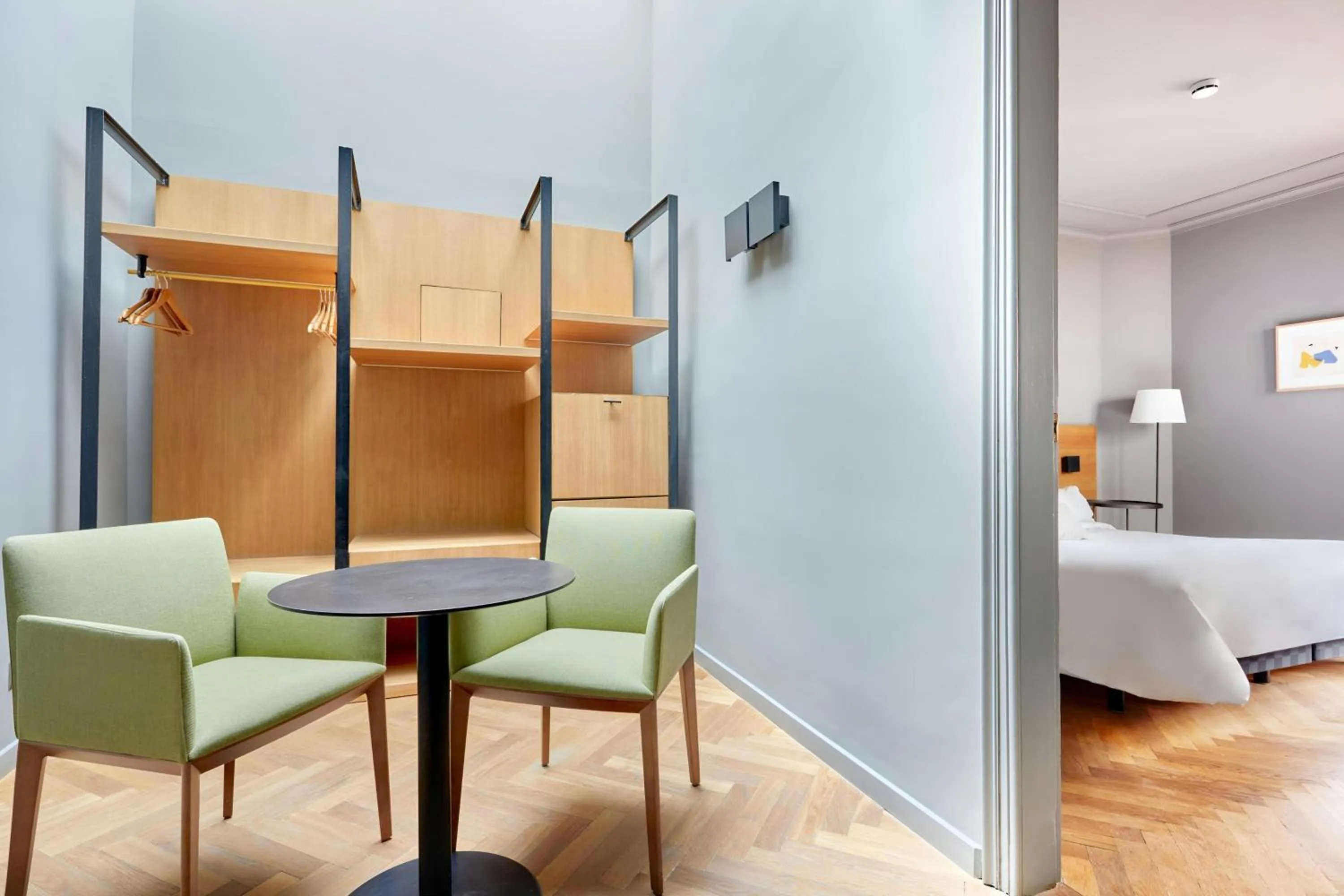 Photo of the whole room, Bed in Le Palacete Hotel Gracia District, Sonder by Marriott Bonvoy