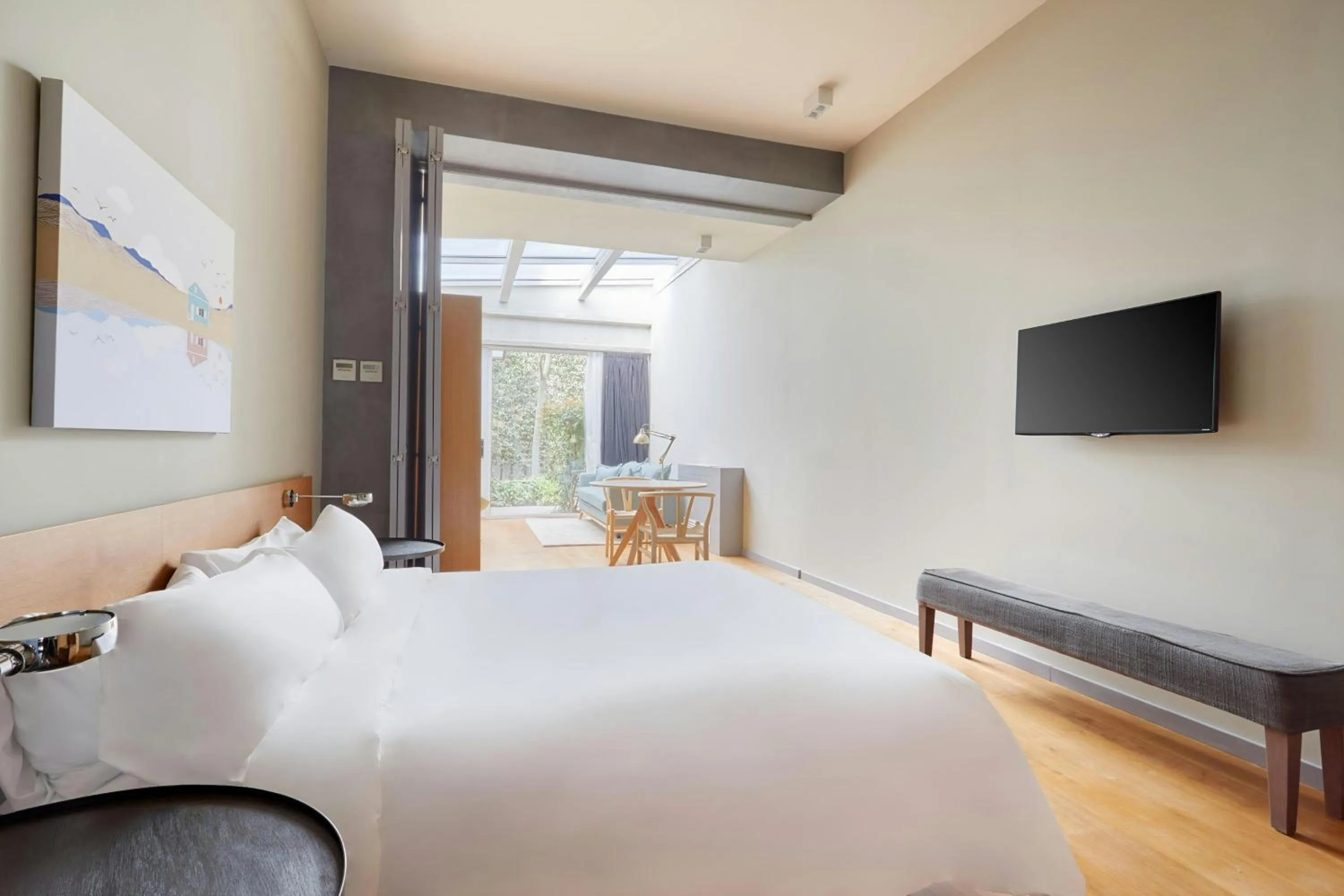 Bedroom, Bed in Le Palacete Hotel Gracia District, Sonder by Marriott Bonvoy
