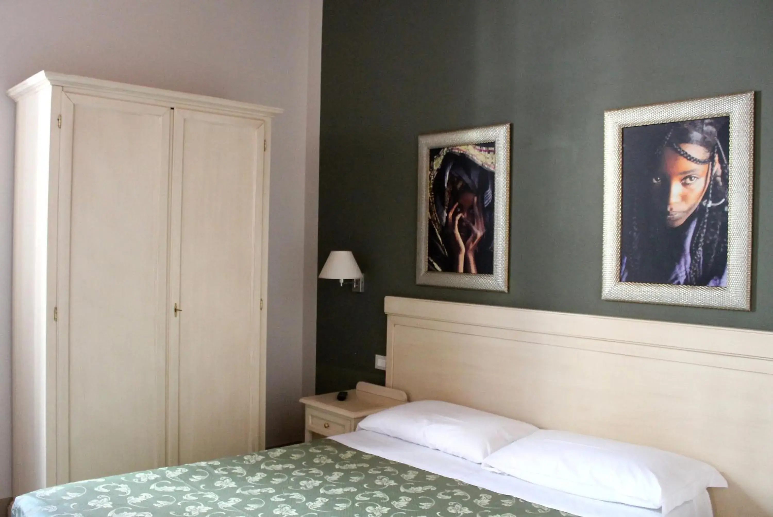 Two Connecting Double Rooms in Hotel Capovilla Two Connecting Double Rooms in Hotel Capovilla