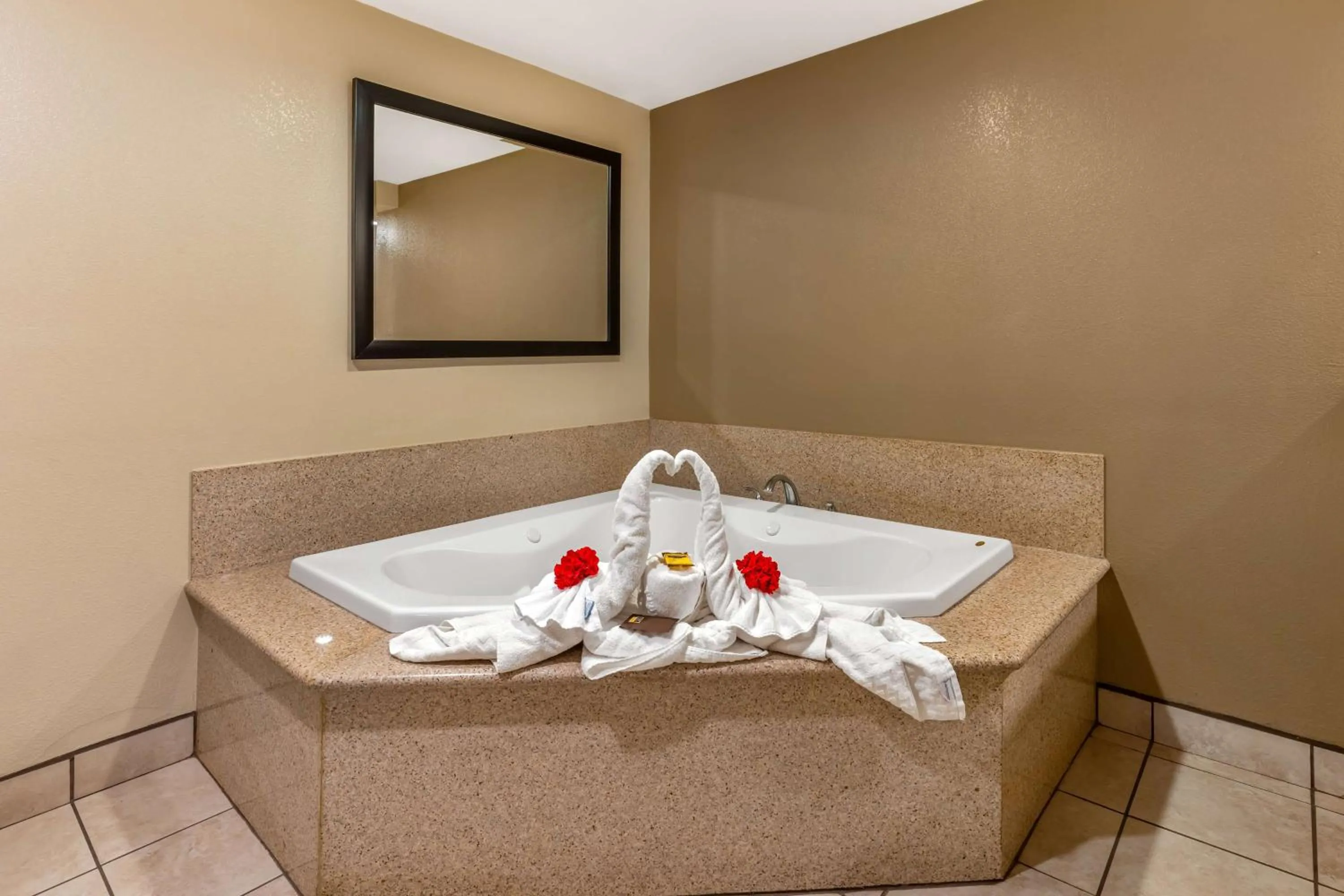 Bathroom in Best Western Plus Wine Country Inn & Suites