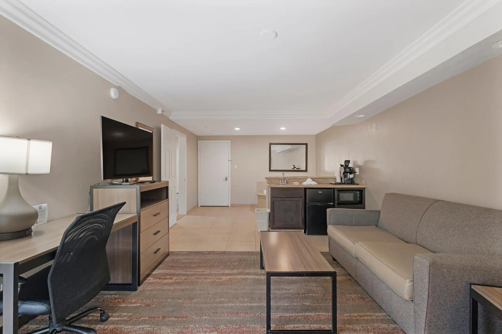 Living room in Best Western Plus Wine Country Inn & Suites