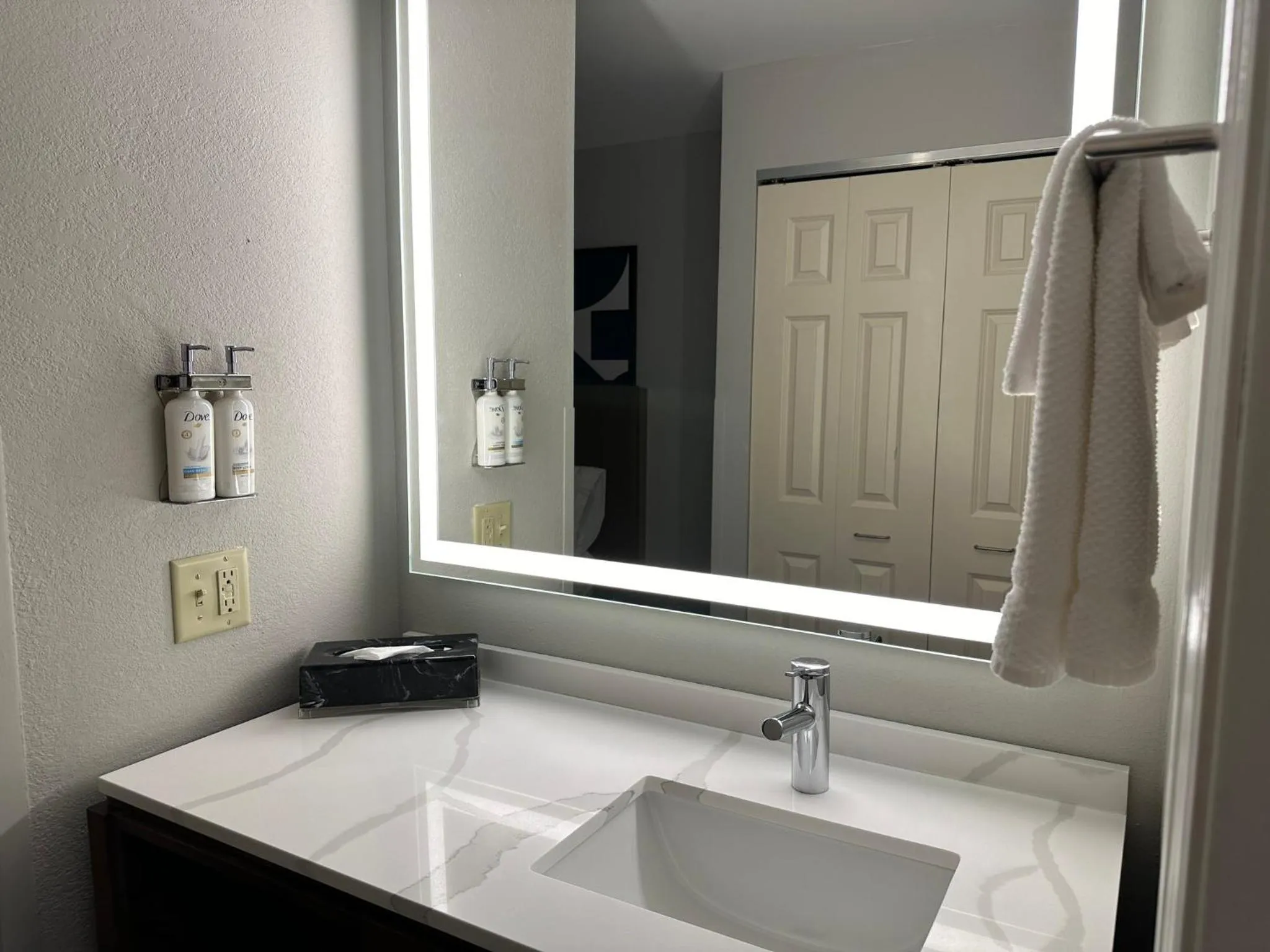 Bathroom in Staybridge Suites Milwaukee West-Oconomowoc by IHG