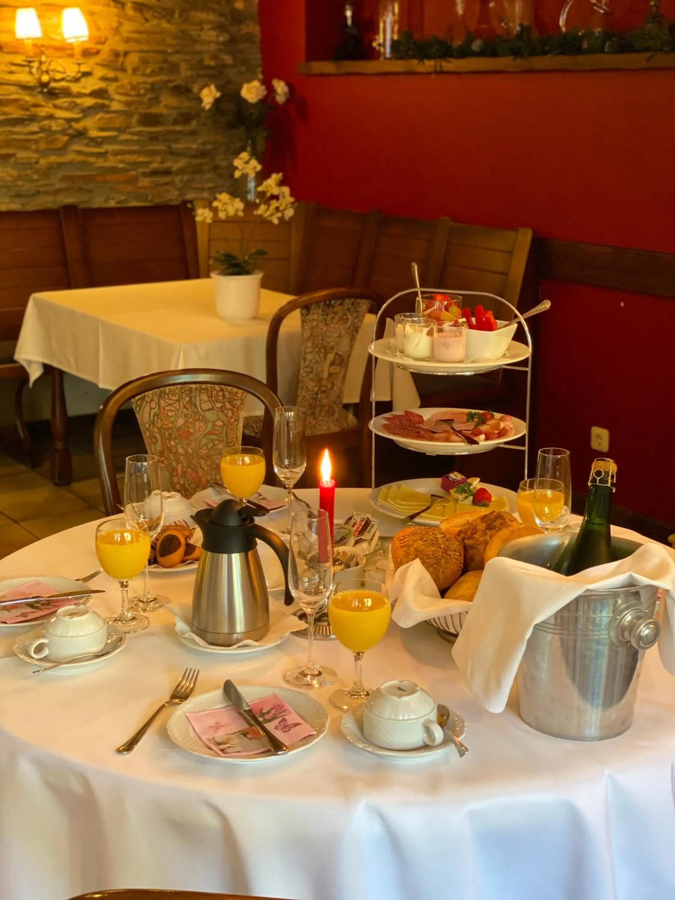 Breakfast in Hotel Springiersbacher-Hof