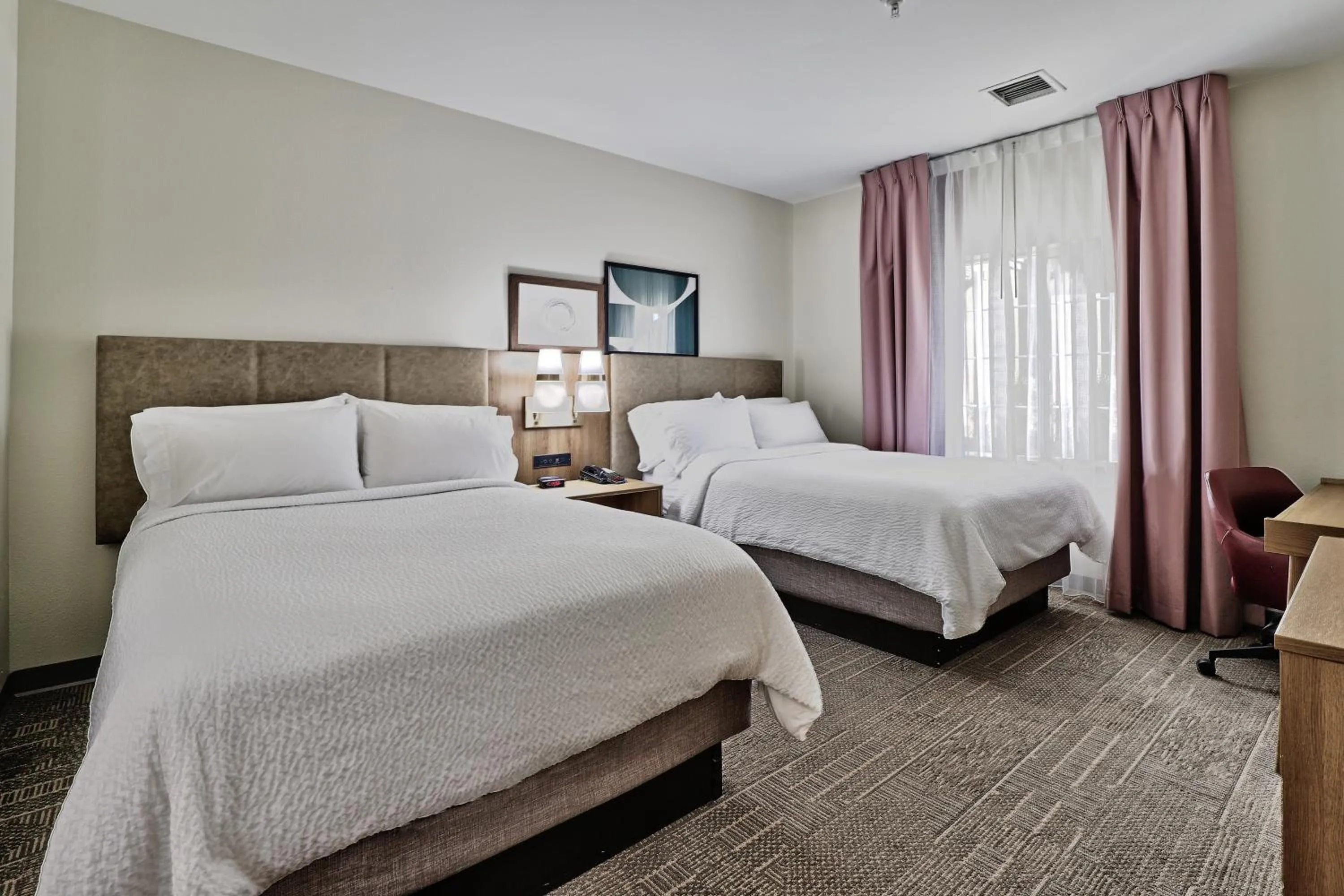 Photo of the whole room, Bed in Staybridge Suites - Albuquerque Airport by IHG