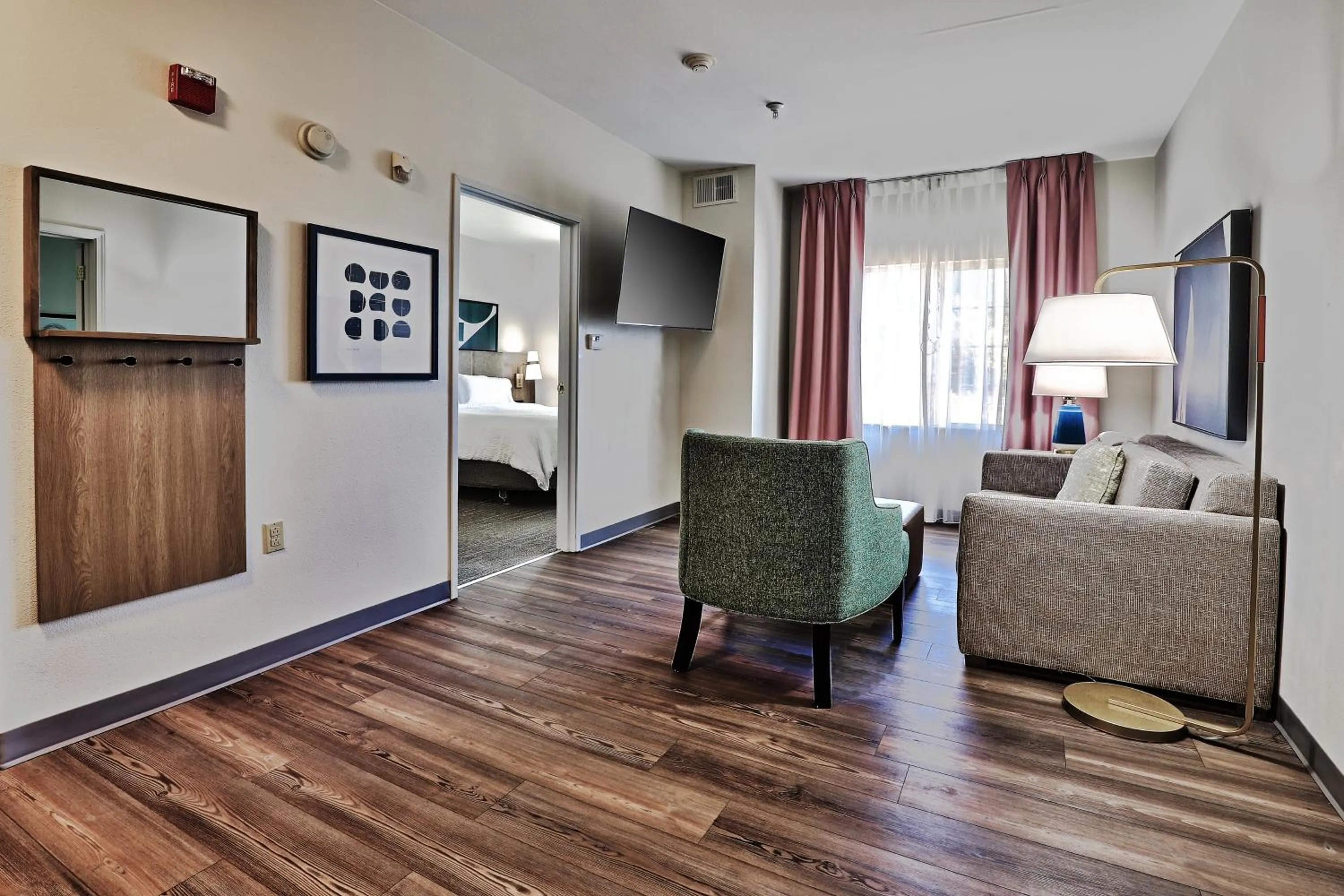 Staybridge Suites - Albuquerque Airport by IHG