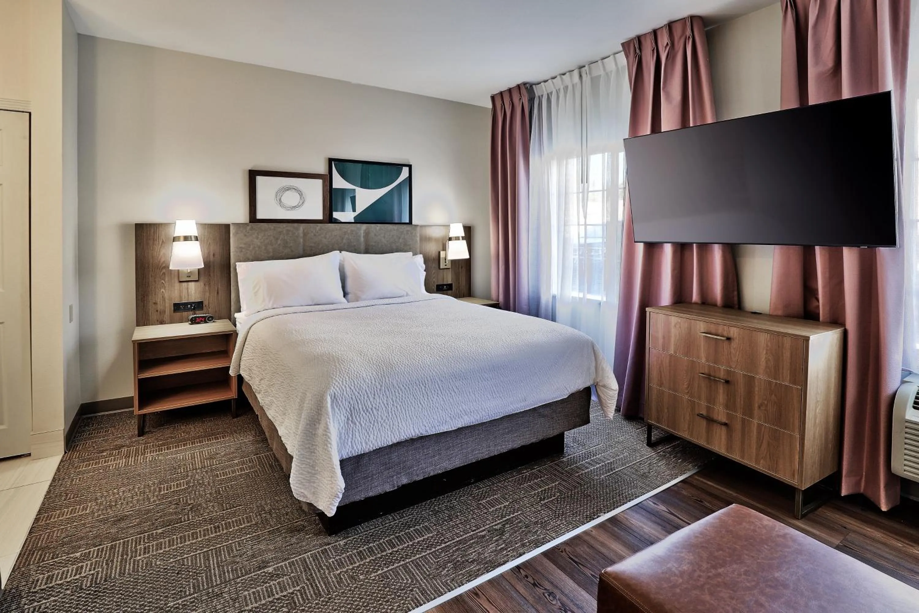 Photo of the whole room, Bed in Staybridge Suites - Albuquerque Airport by IHG