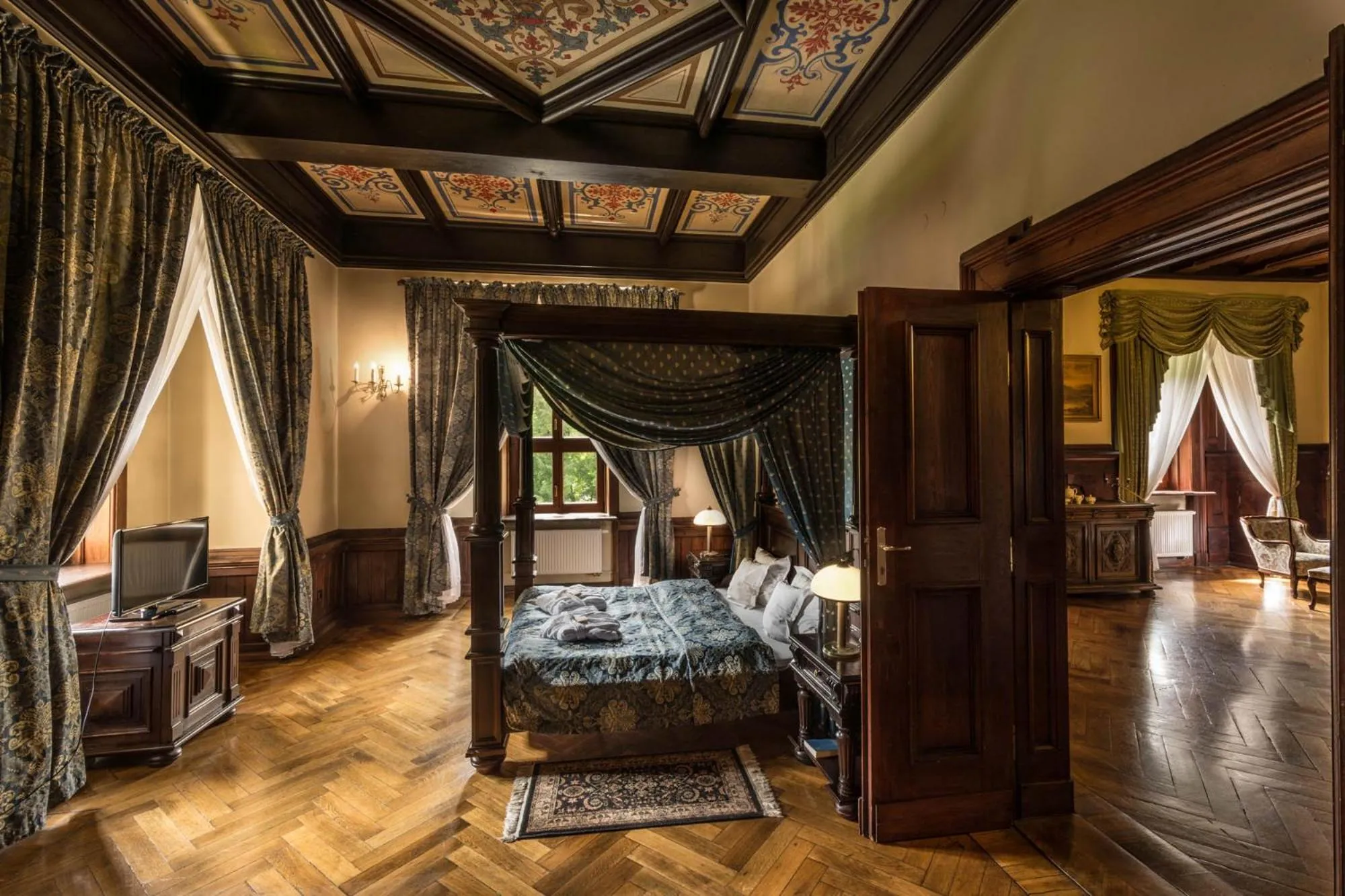 Bedroom, Bed in Zamek Kliczków