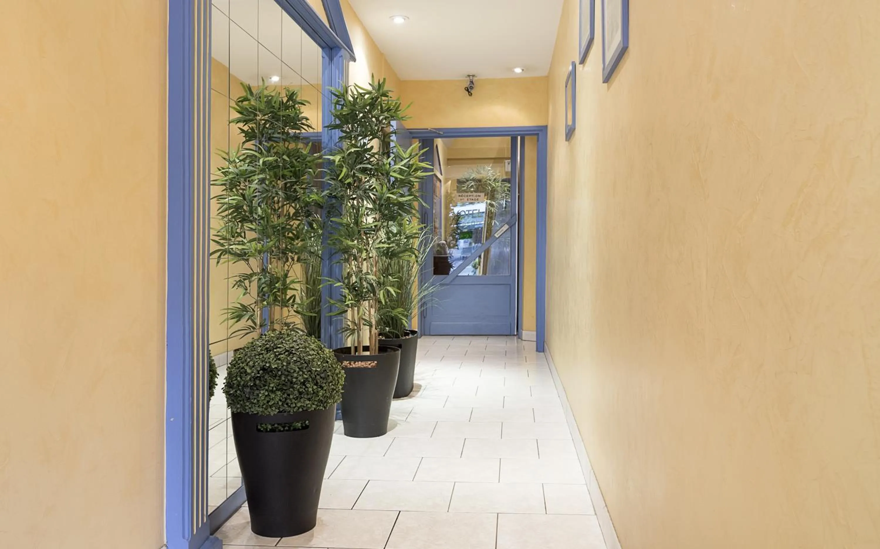 Lobby or reception in Hotel Du Moulin d'Or