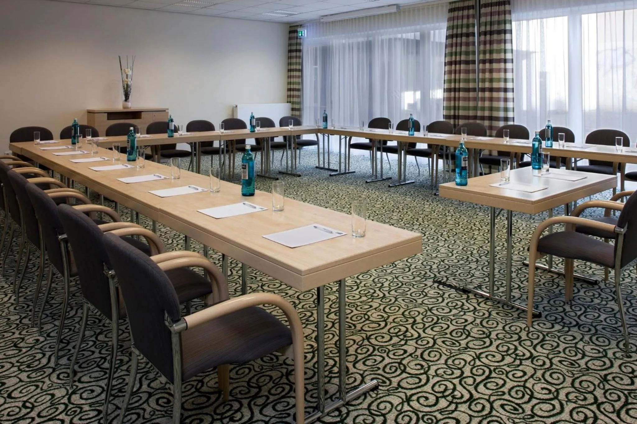 Meeting/conference room in Holiday Inn Express Gütersloh by IHG