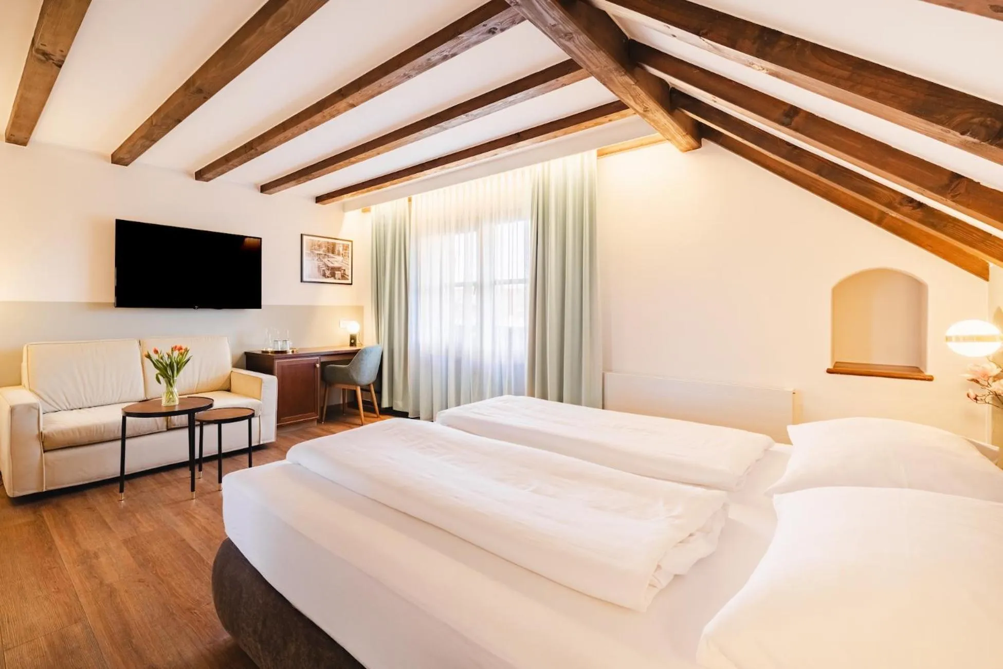 Photo of the whole room, Bed in Hotel Friesacher`s Aniferhof