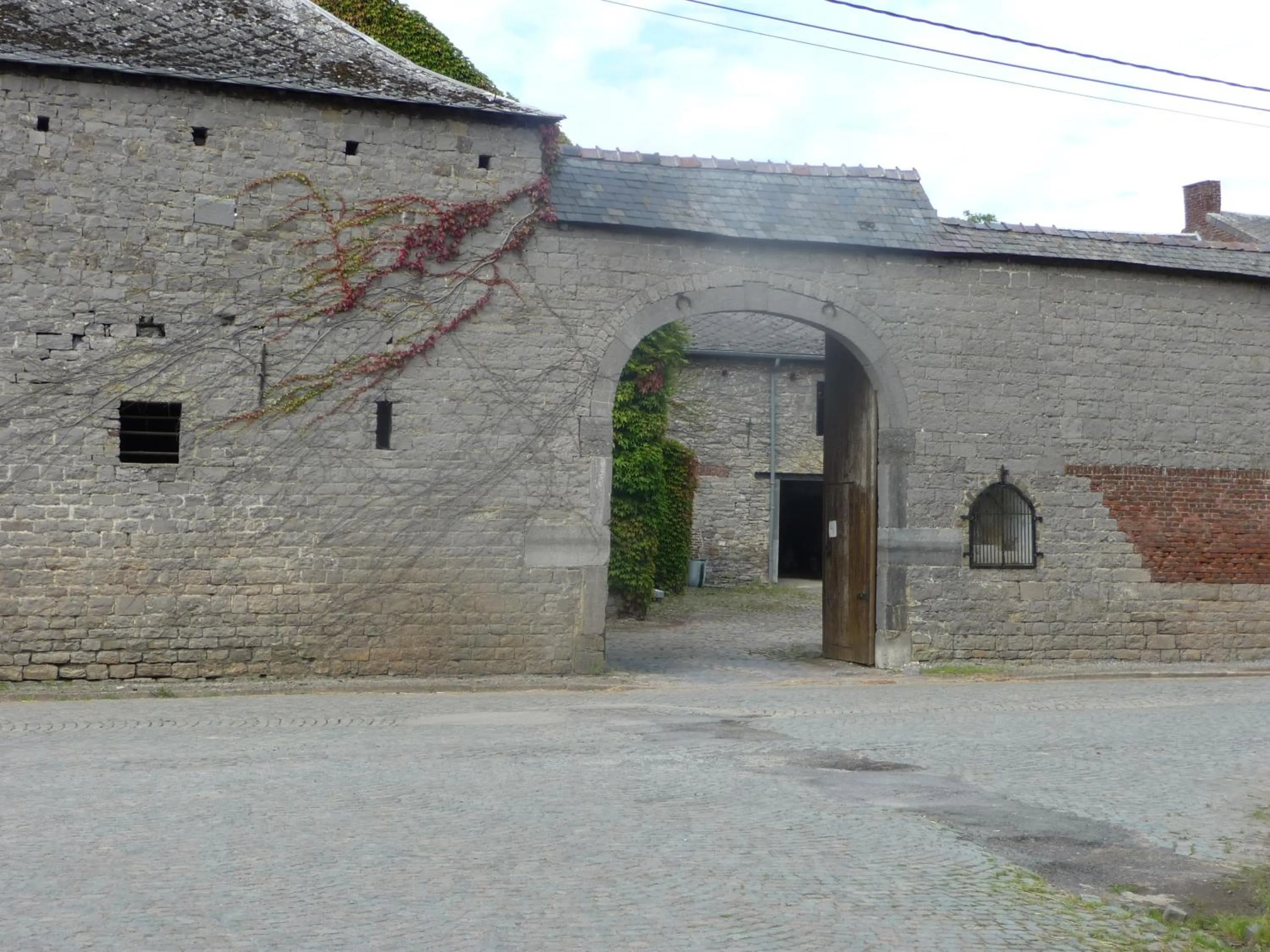 Neighbourhood in Qui Dort d'Isnes