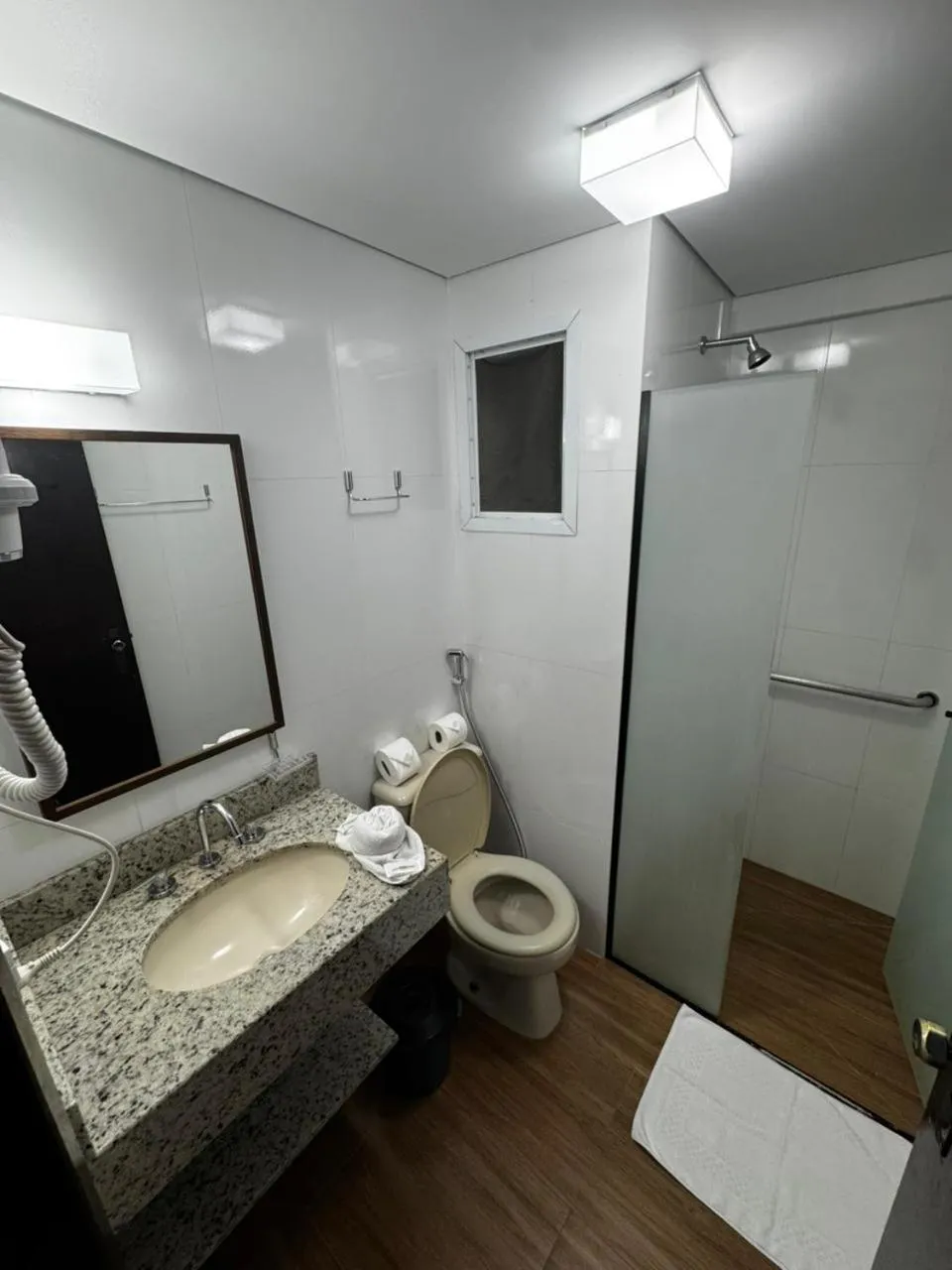 Bathroom in Mar Hotel