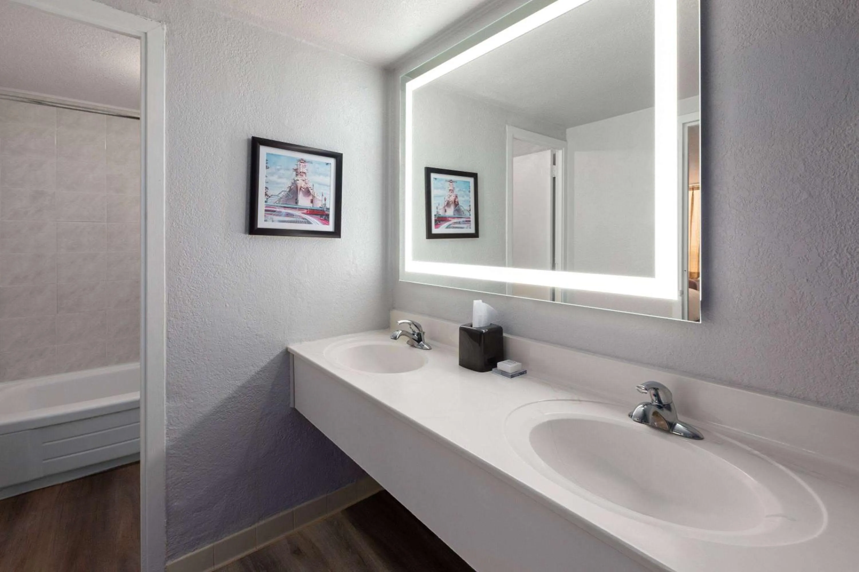 Bathroom in Wyndham Garden Norfolk Downtown