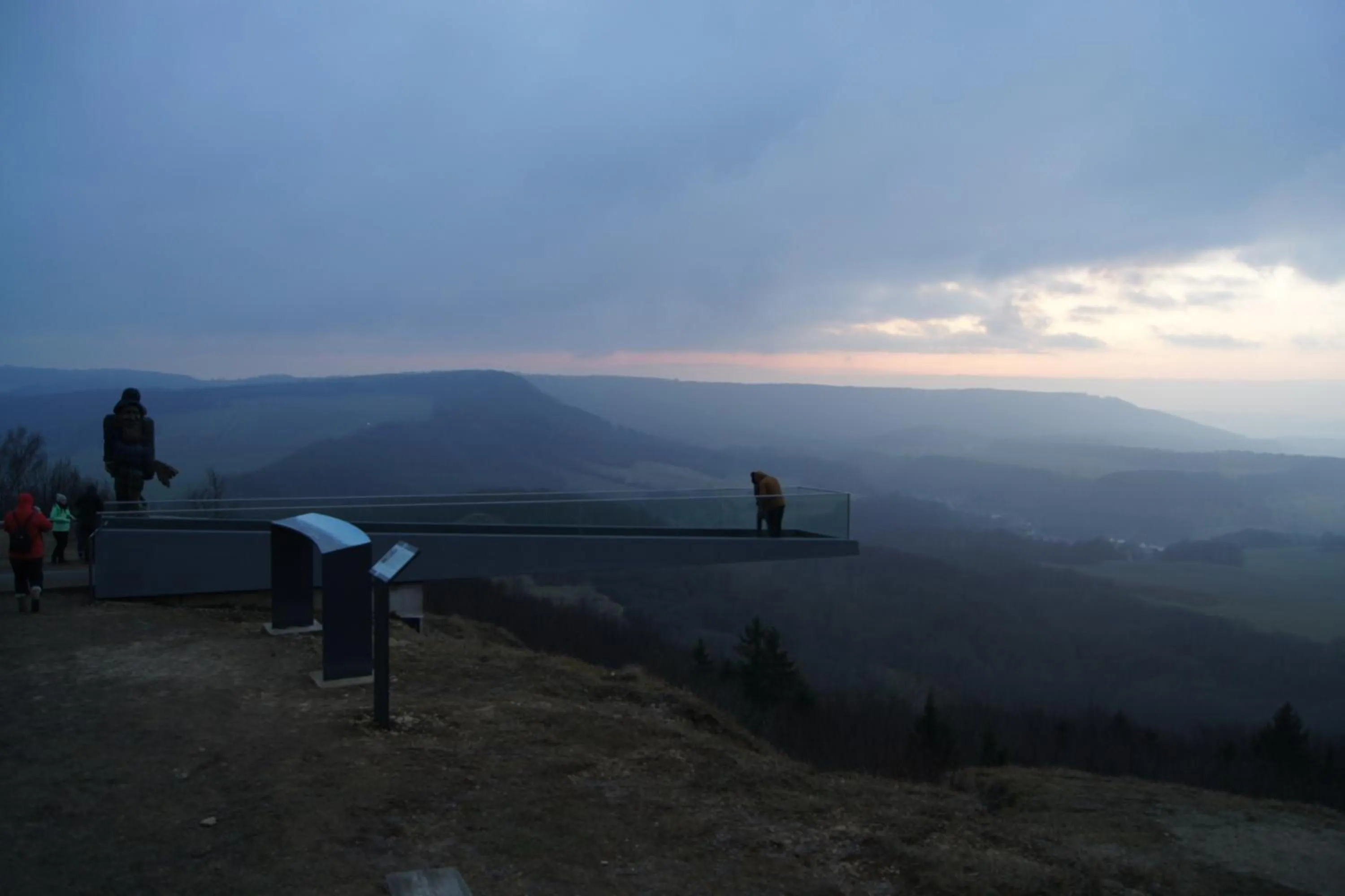 Nearby landmark in Hotel "Drei Rosen" OHG Regina & Hans - Peter Faßbinder