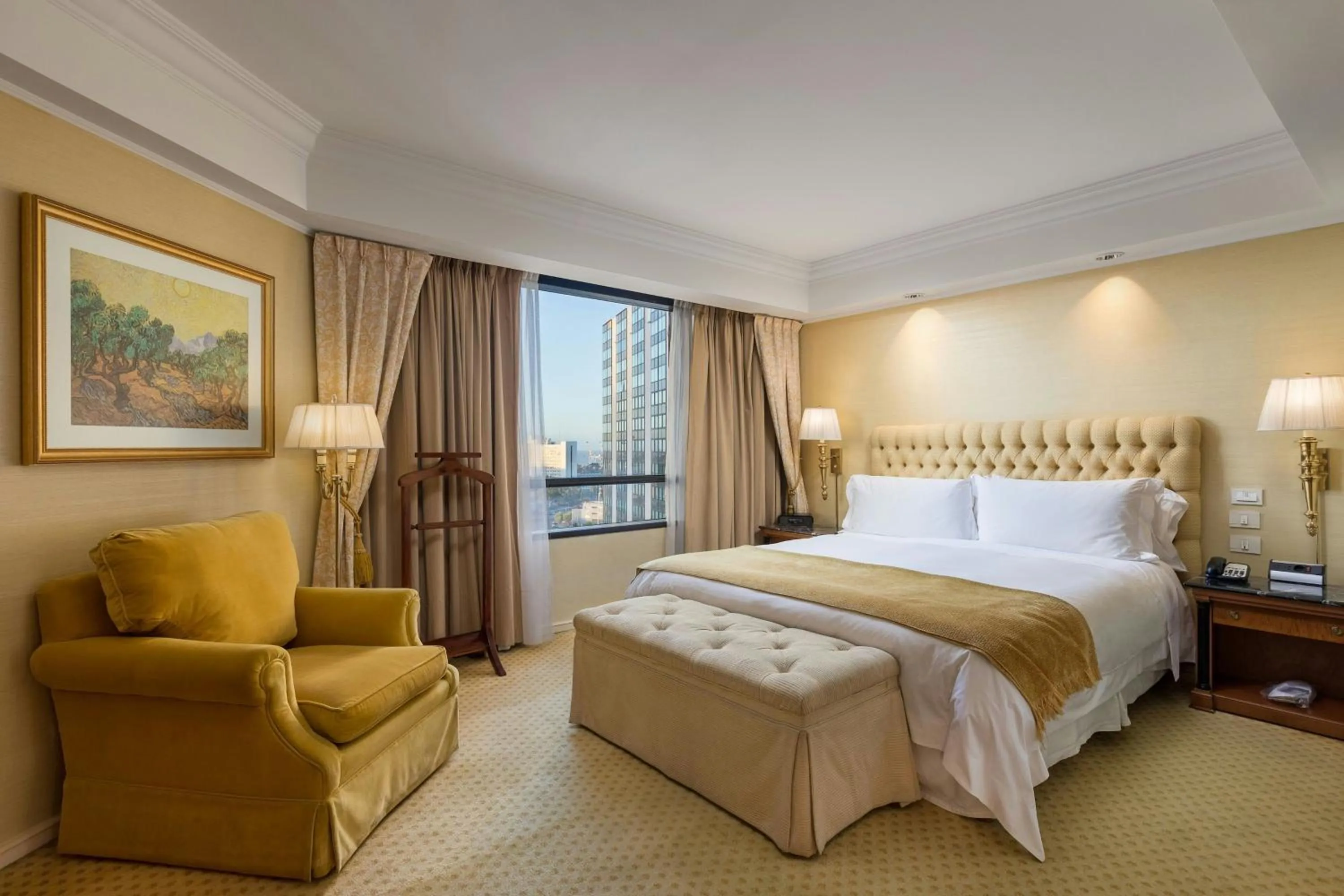 Bedroom, Bed in Park Tower, A Luxury Collection Hotel, Buenos Aires