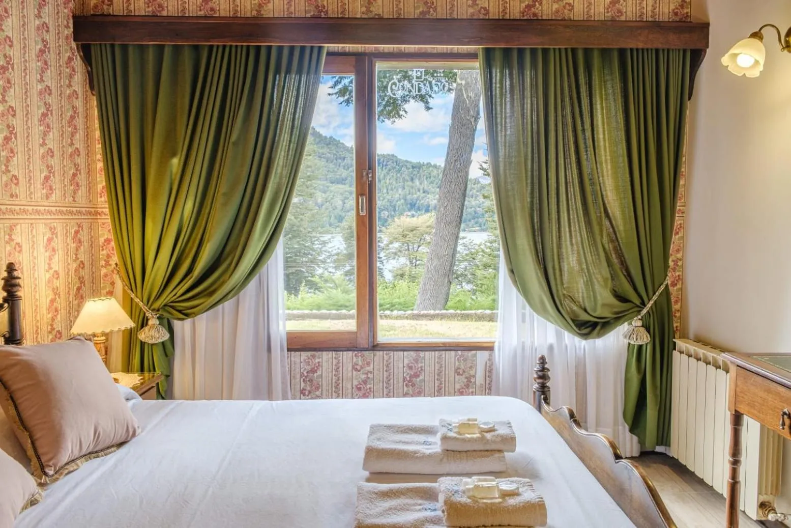 Bedroom, Bed in Hosteria El Condado