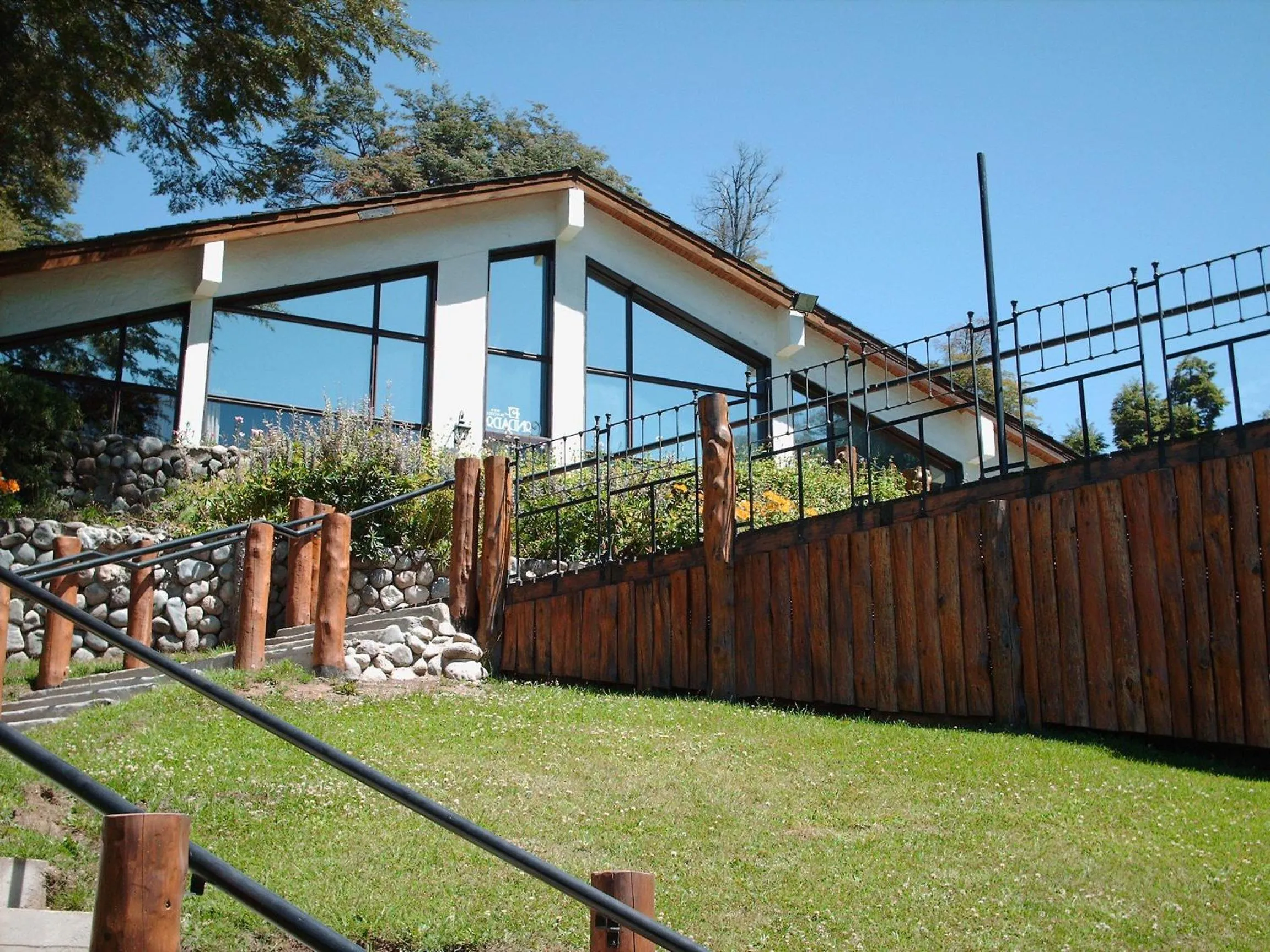 Property building in Hosteria El Condado