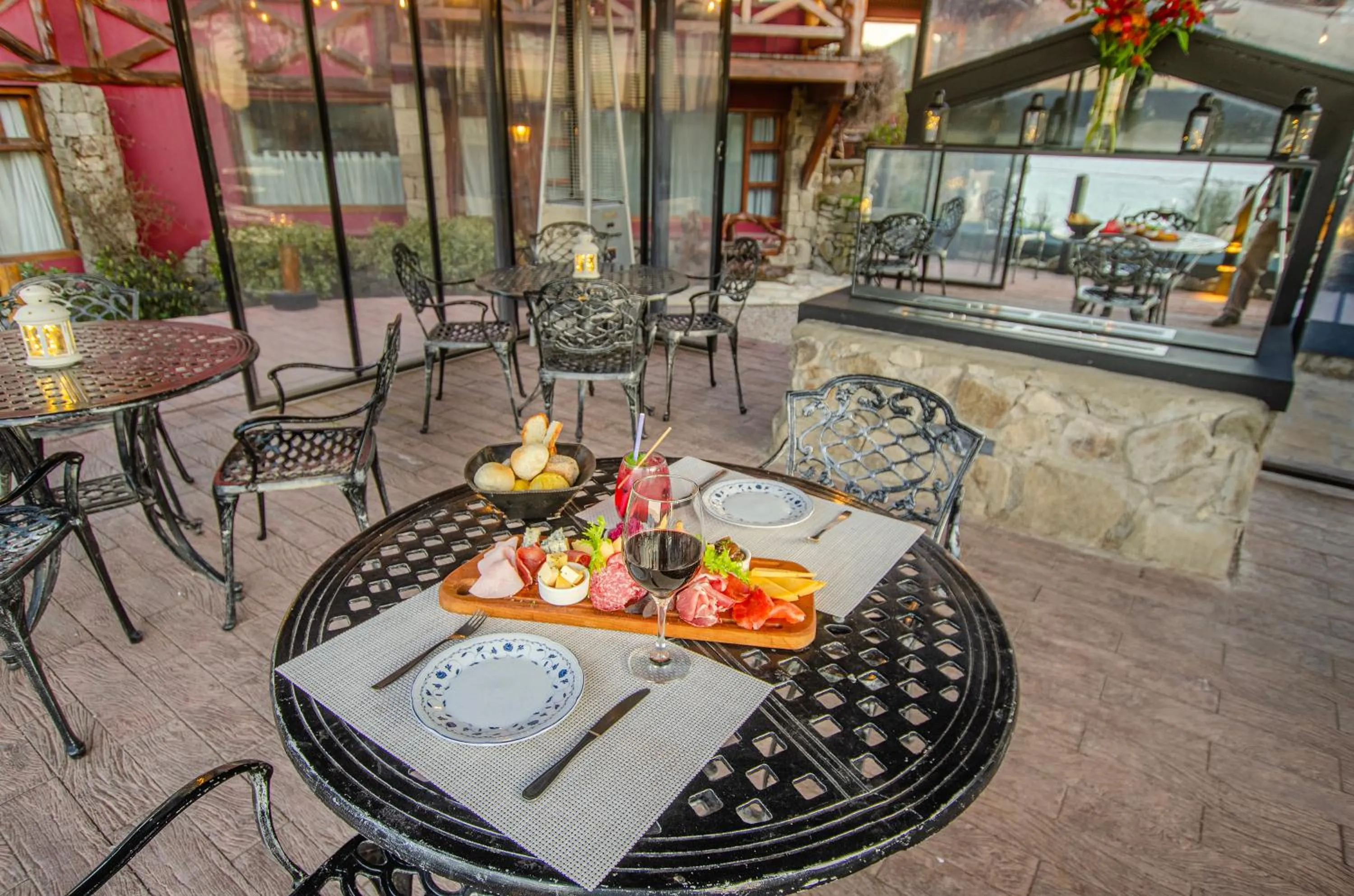 Restaurant/places to eat in Nido del Cóndor Hotel & Spa