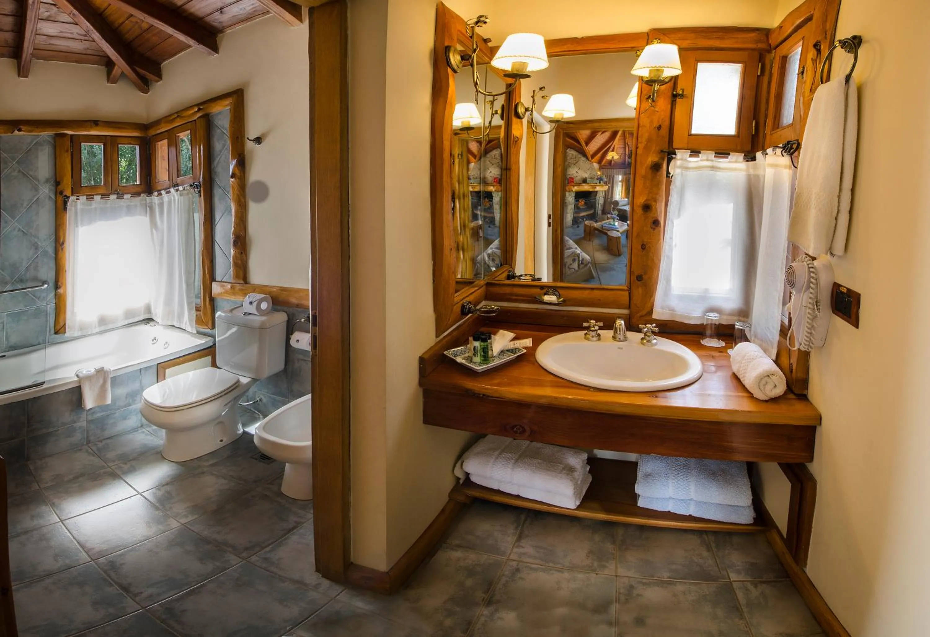 Bathroom in Nido del Cóndor Hotel & Spa