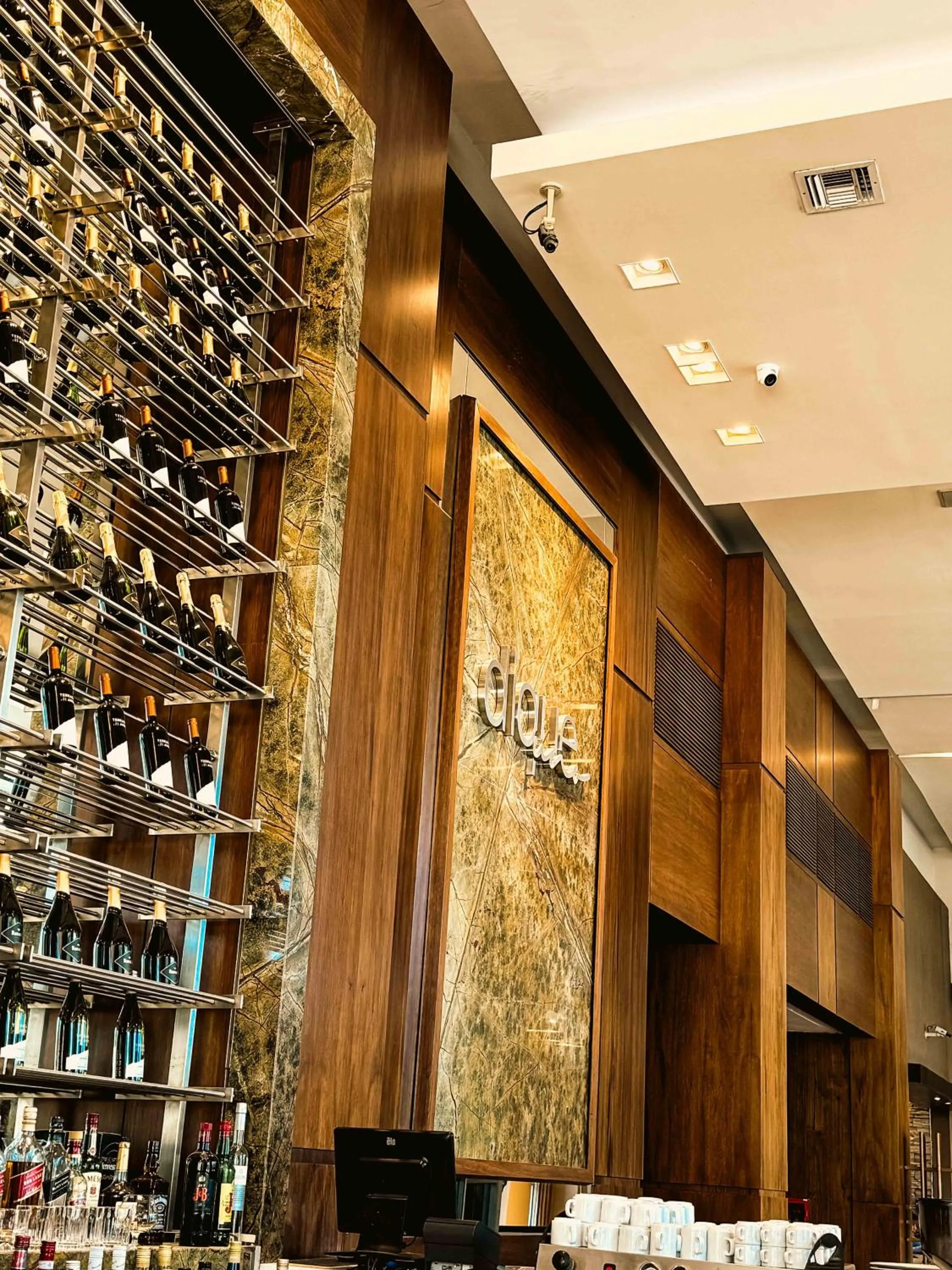 Restaurant/places to eat in Los Silos Hotel