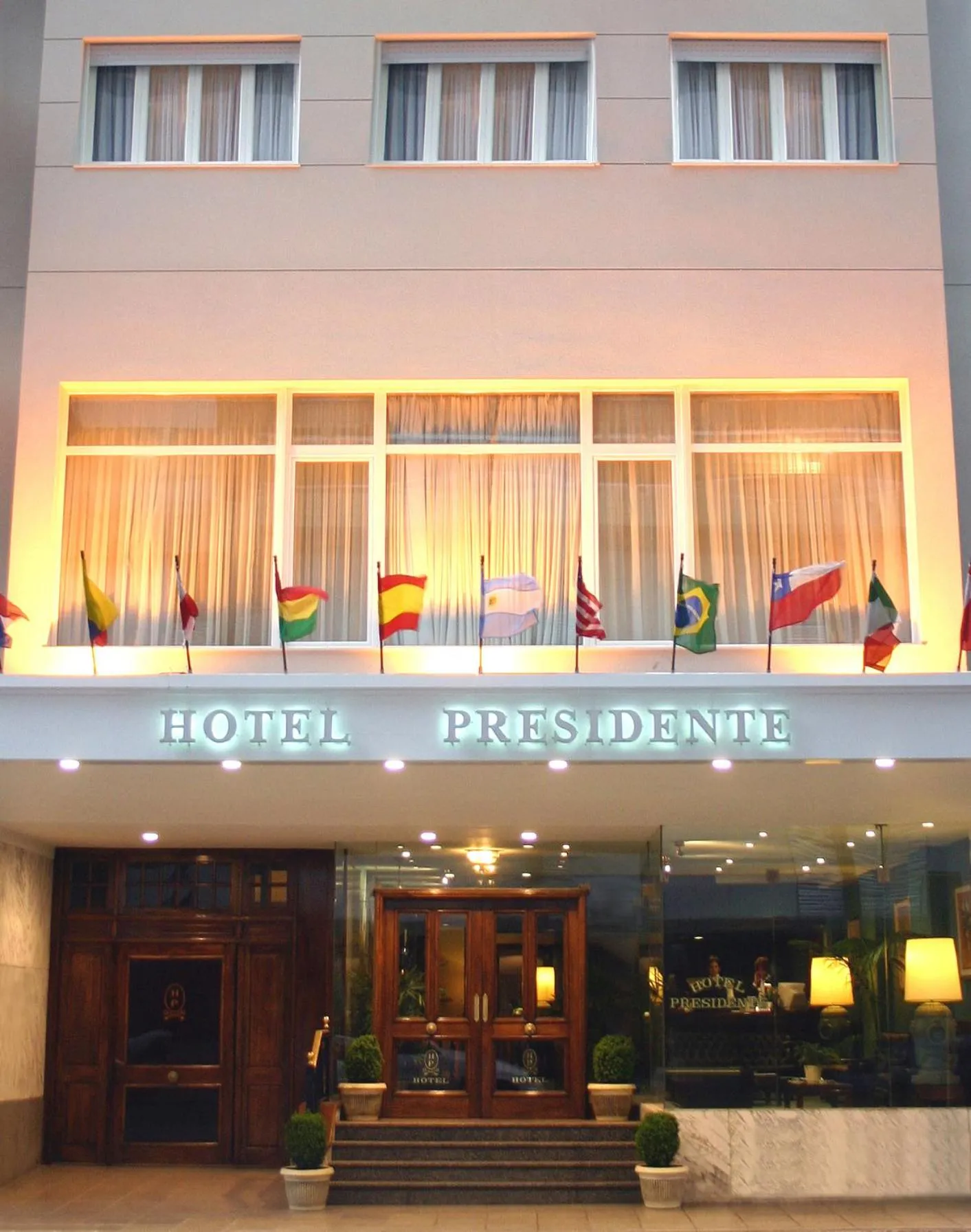 Property building in Hotel Presidente