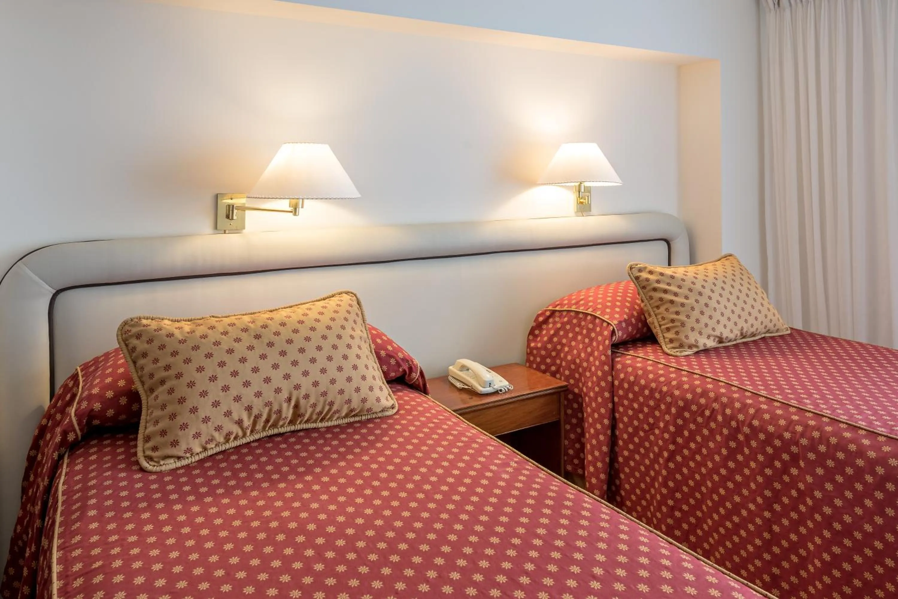 Photo of the whole room, Bed in Hotel Presidente