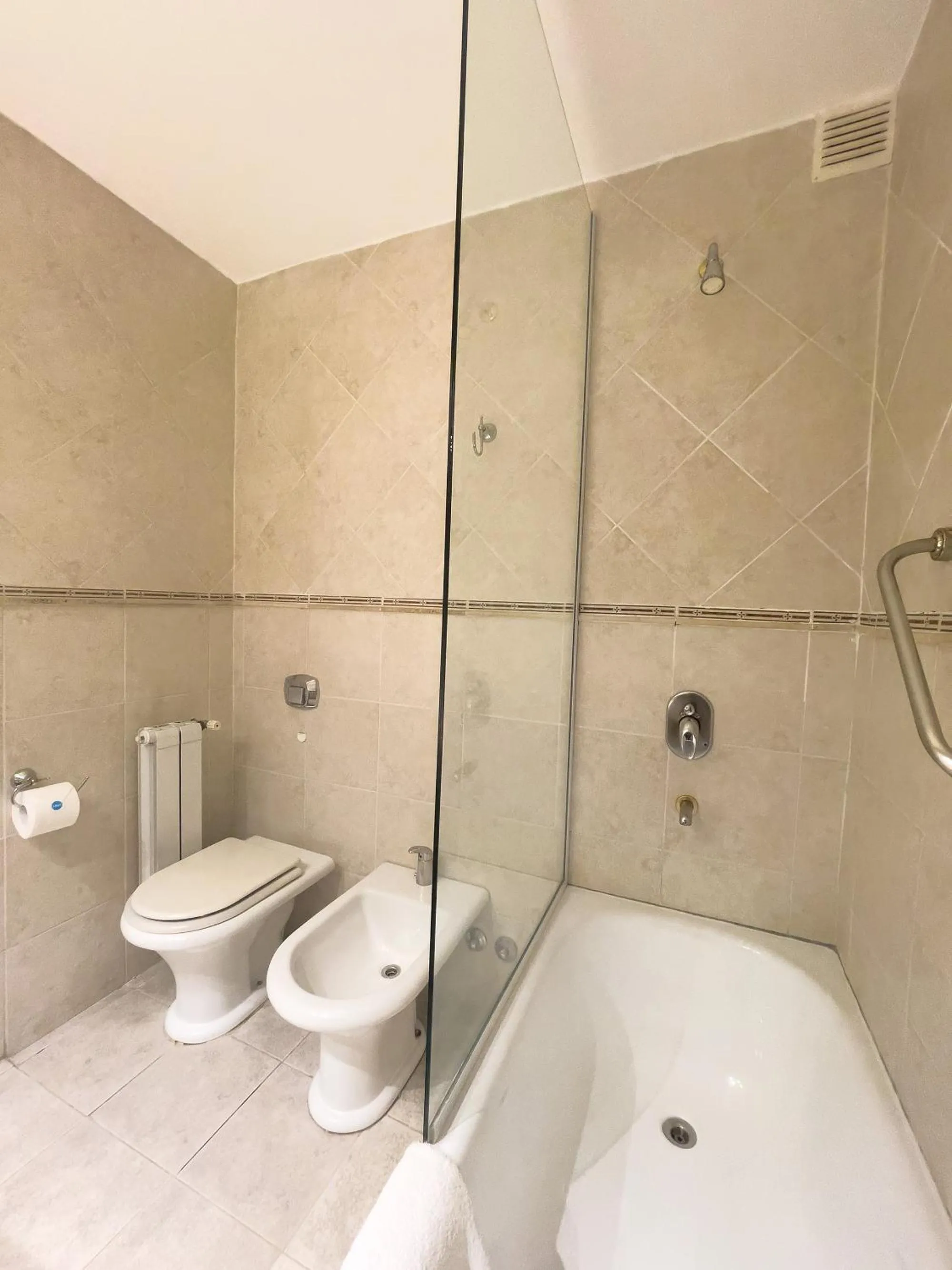 Bathroom in Hotel Nahuel Huapi