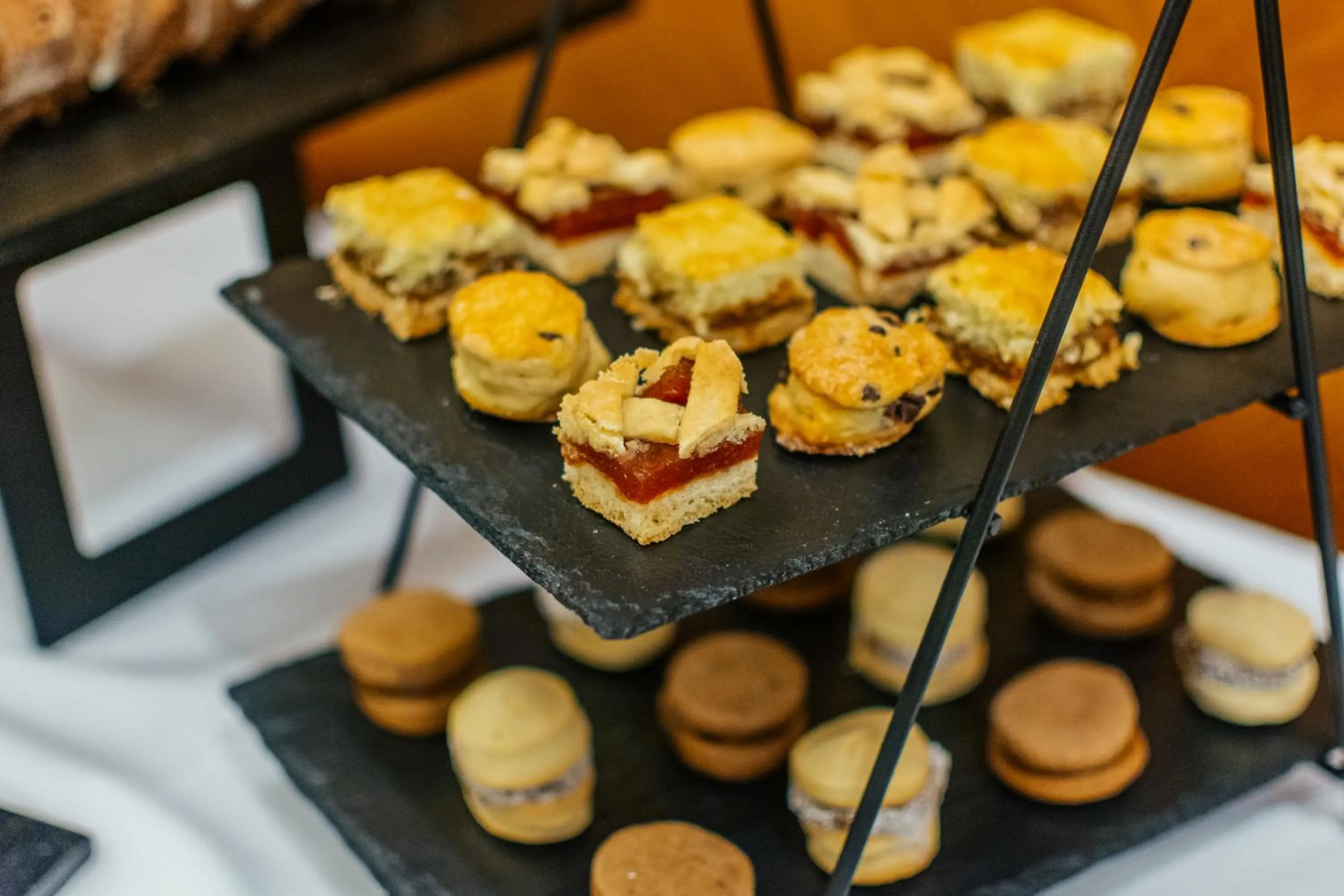 Buffet breakfast in Dorá Hotel Buenos Aires