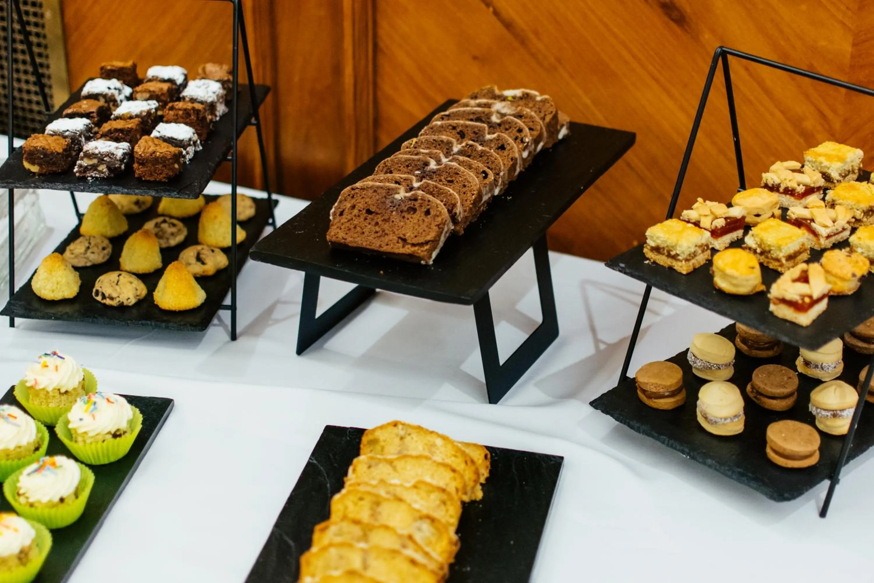 Buffet breakfast in Dorá Hotel Buenos Aires