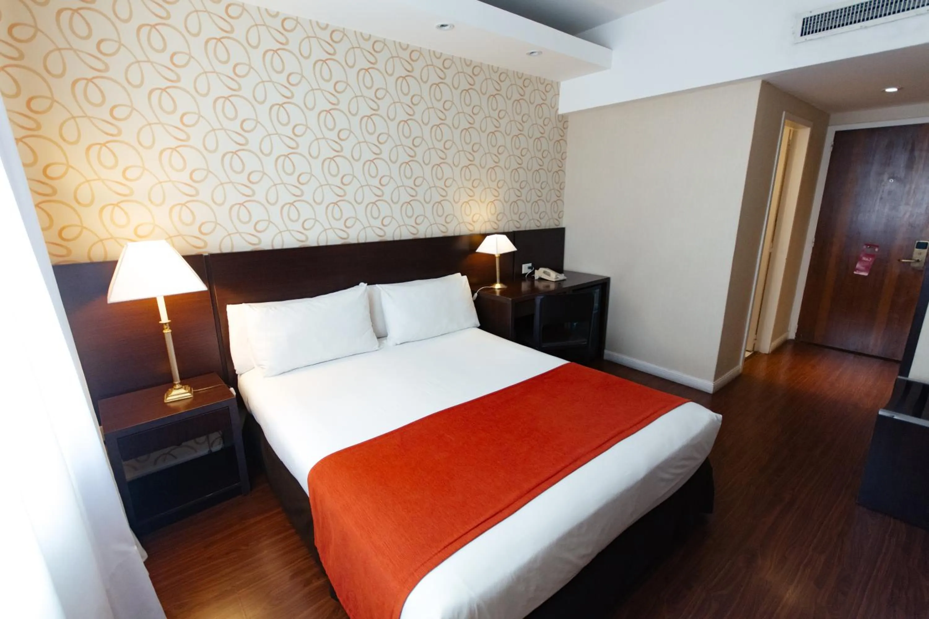 Bedroom, Bed in Dorá Hotel Buenos Aires