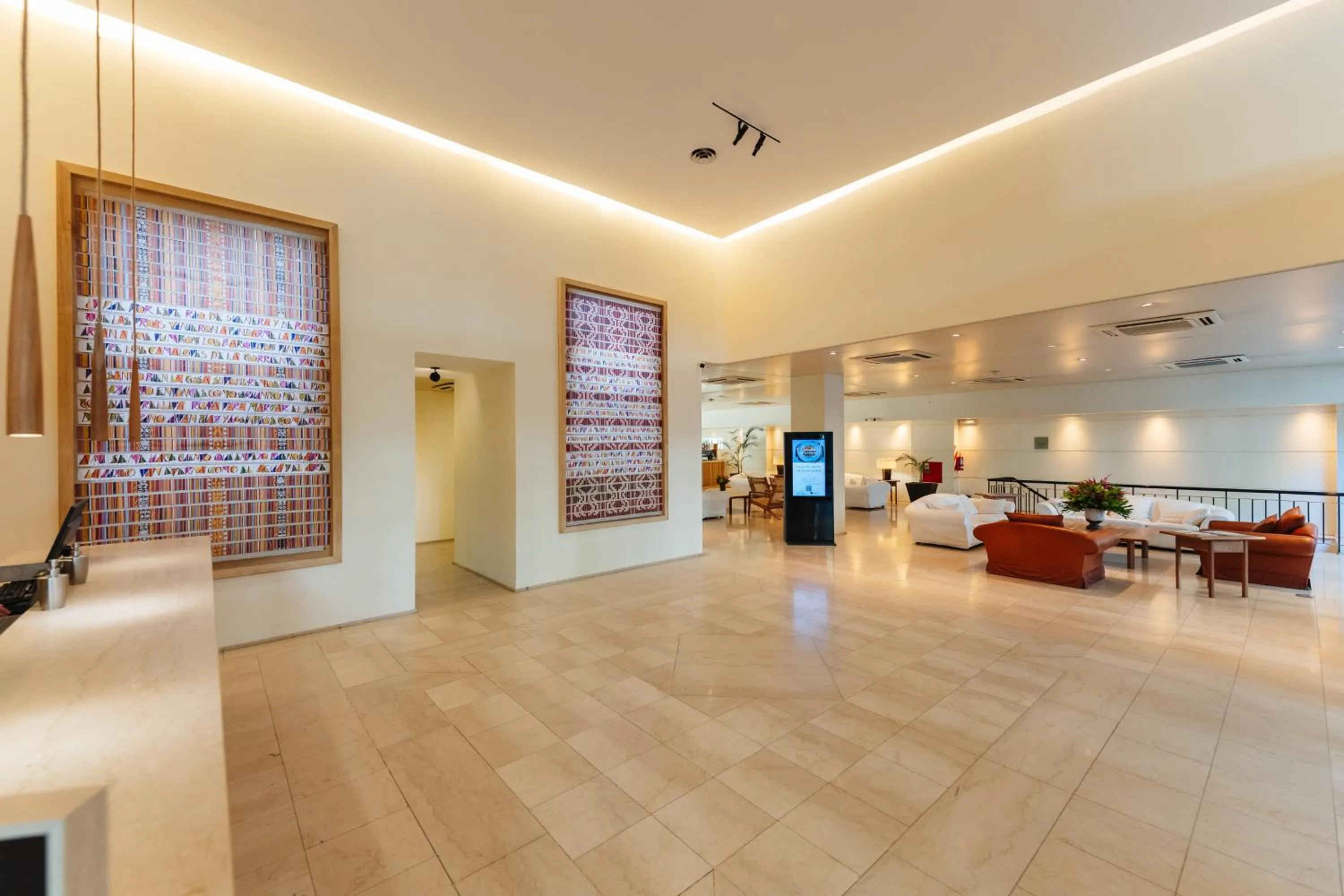 Lobby or reception in Loi Suites Recoleta Hotel