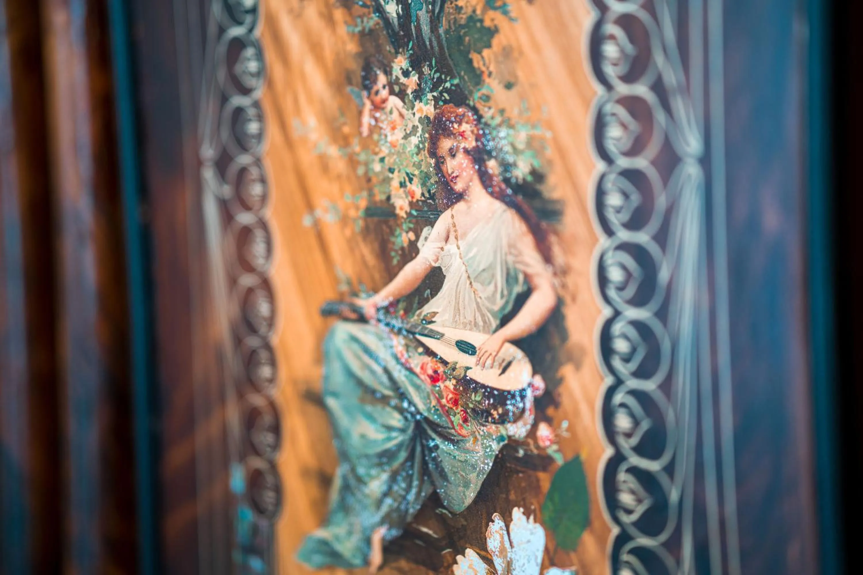 Decorative detail in La Casa di Ele