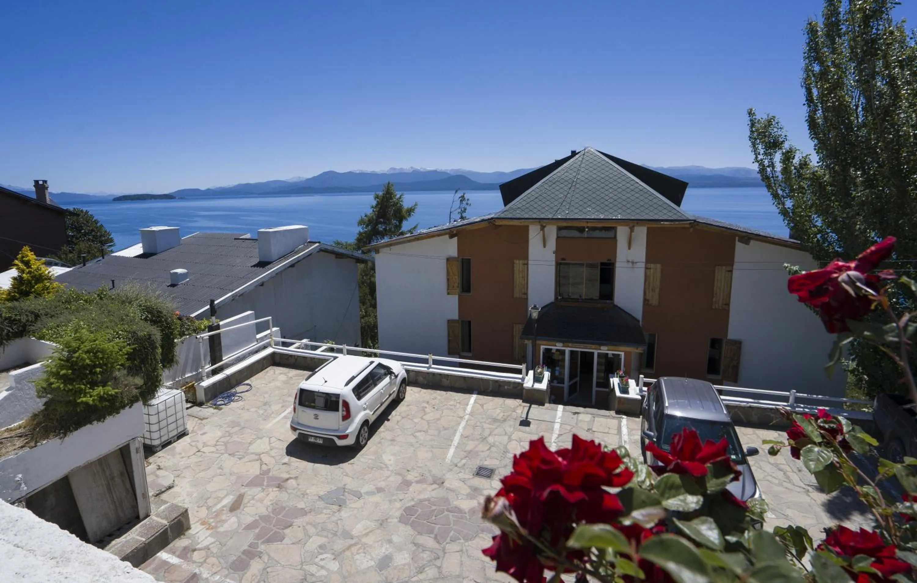 Parking in Apart Costa Azul