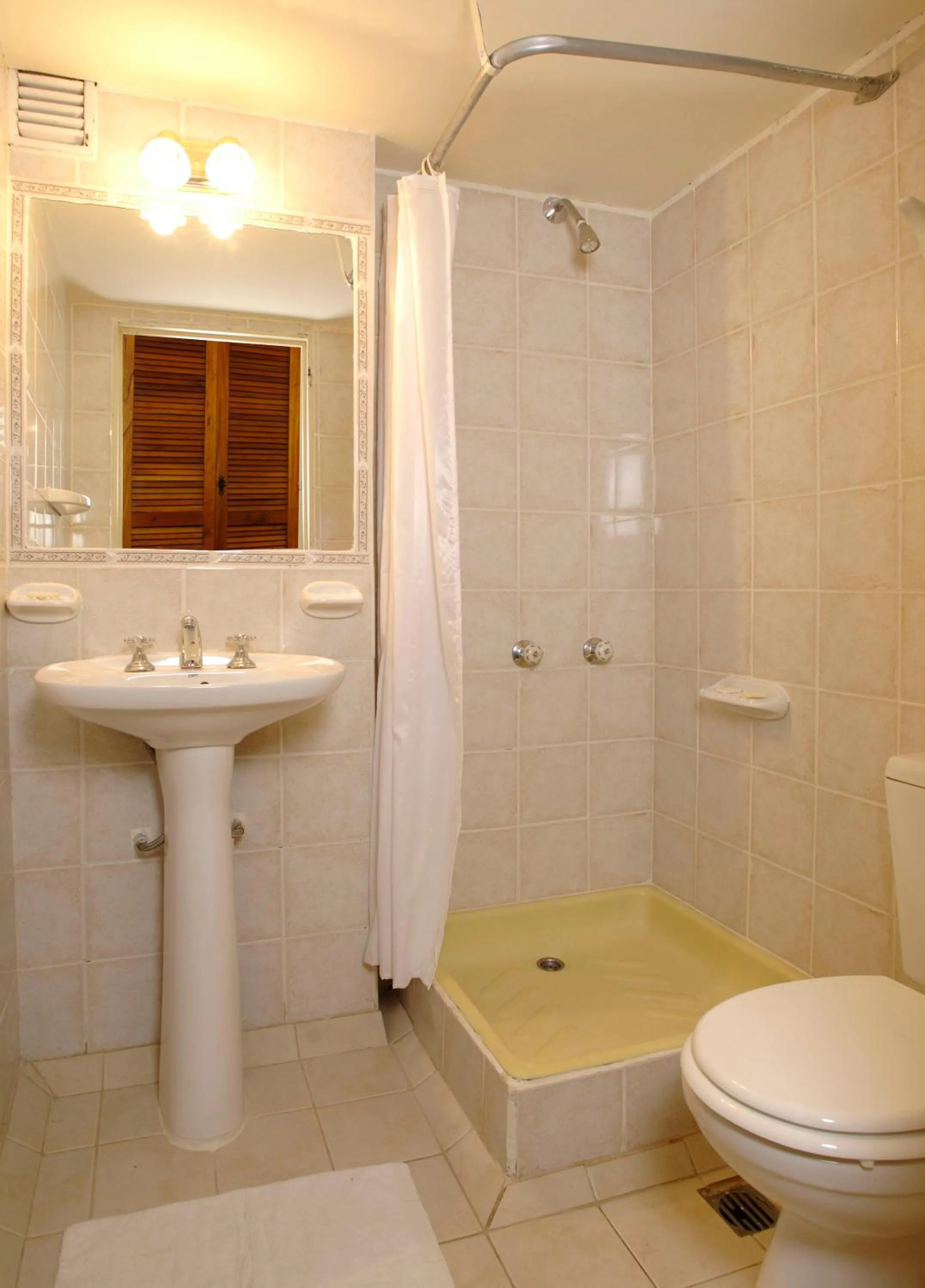 Bathroom in Apart Costa Azul