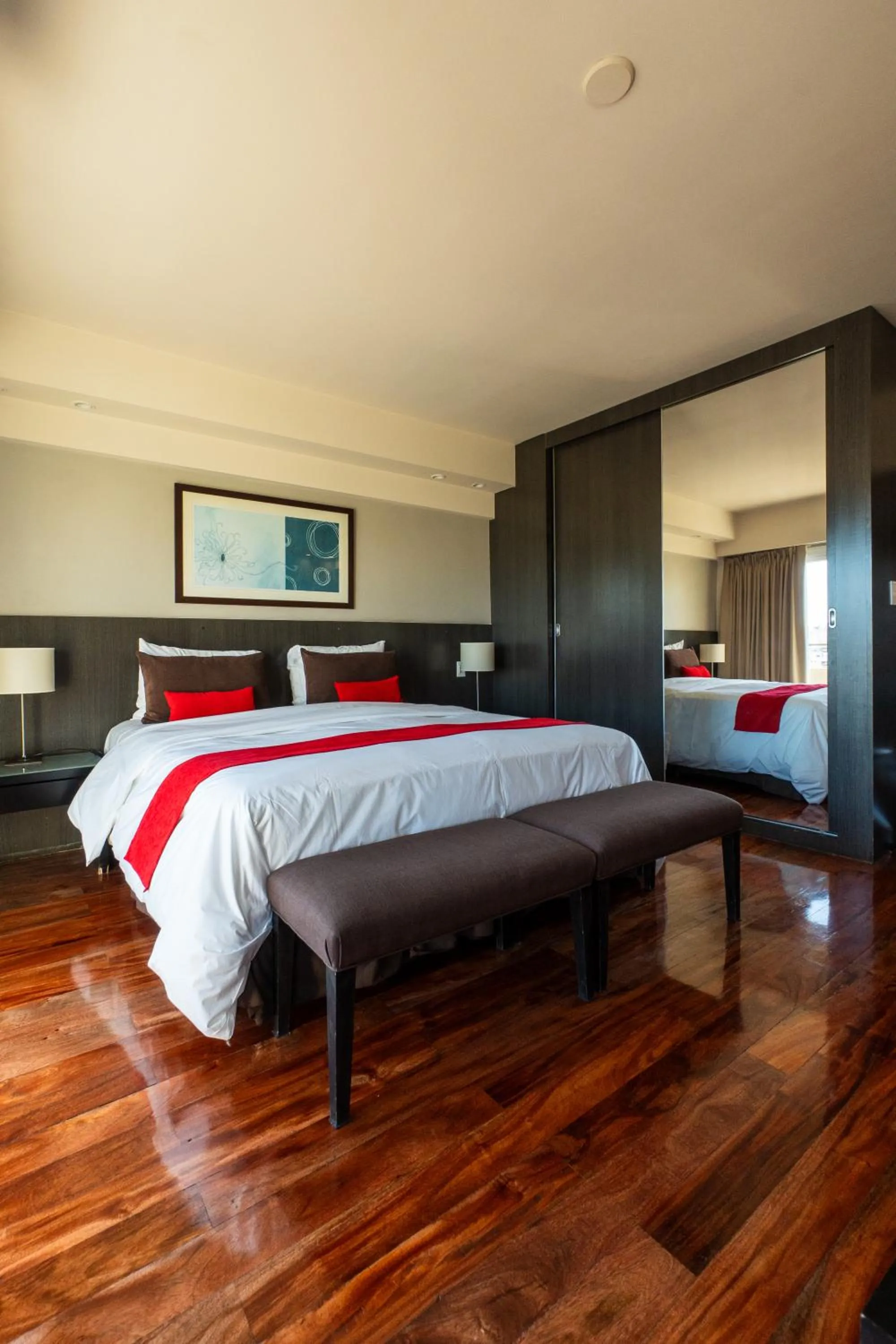 Bed in Urban Suites Recoleta Boutique Hotel