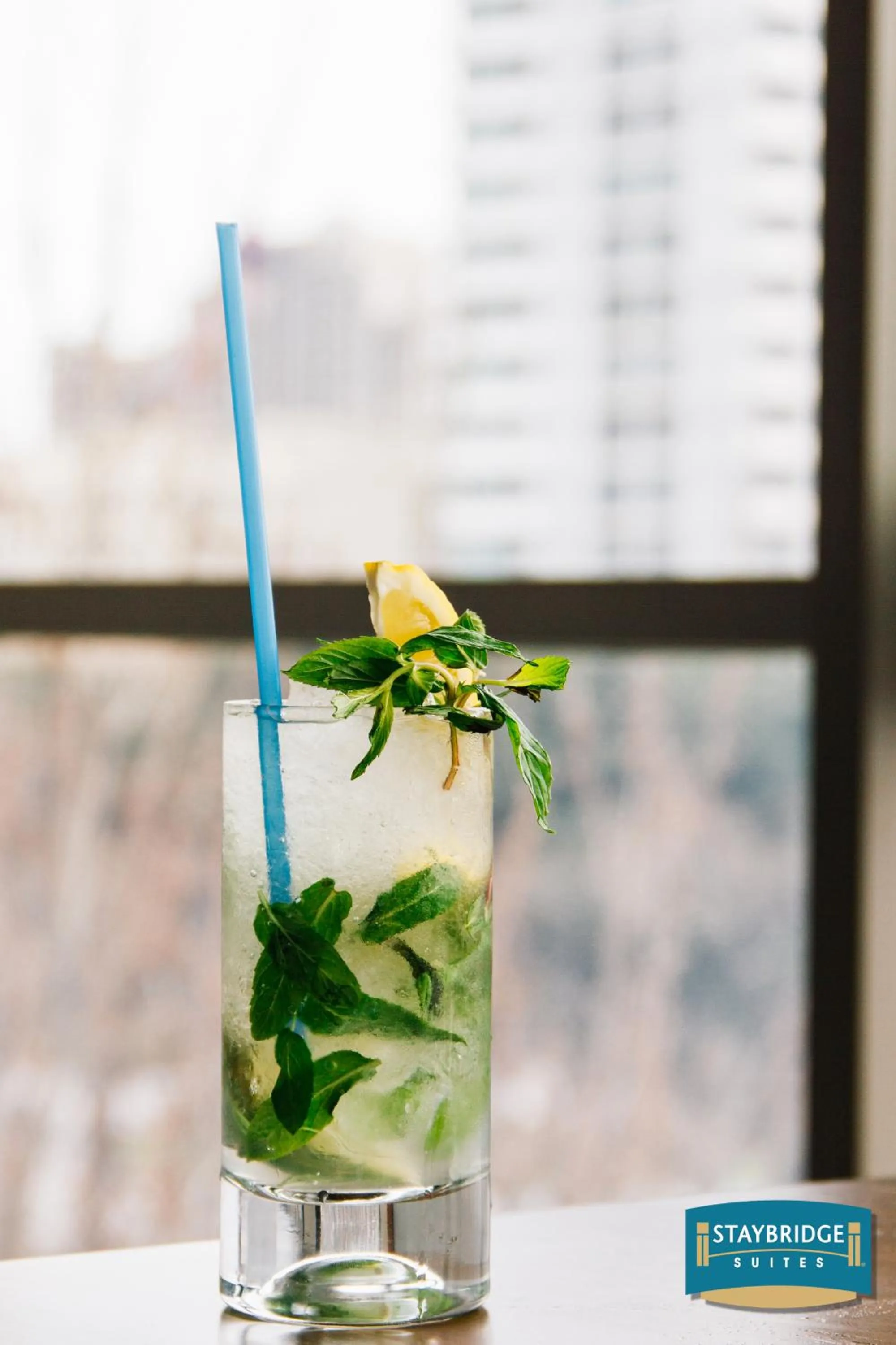 Drinks in Parkside Hotel & Apartments