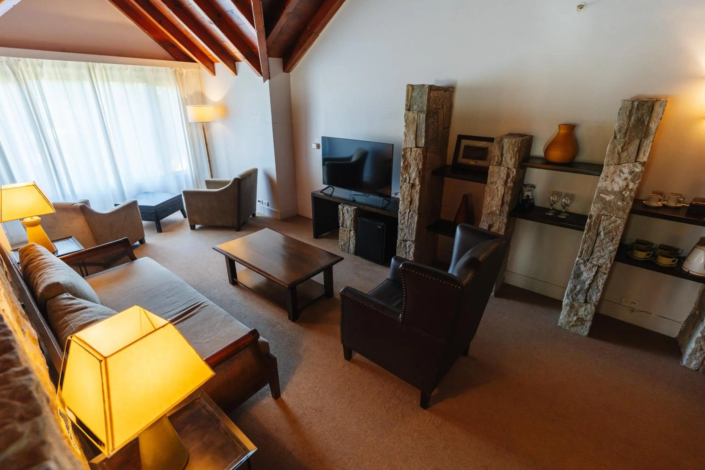 Living room in Loi Suites Chapelco Hotel