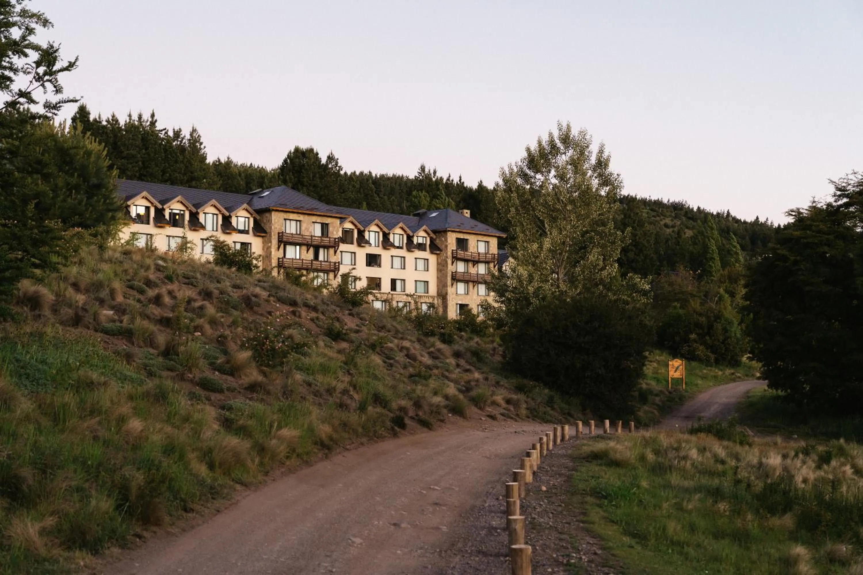 Facade/entrance in Loi Suites Chapelco Hotel
