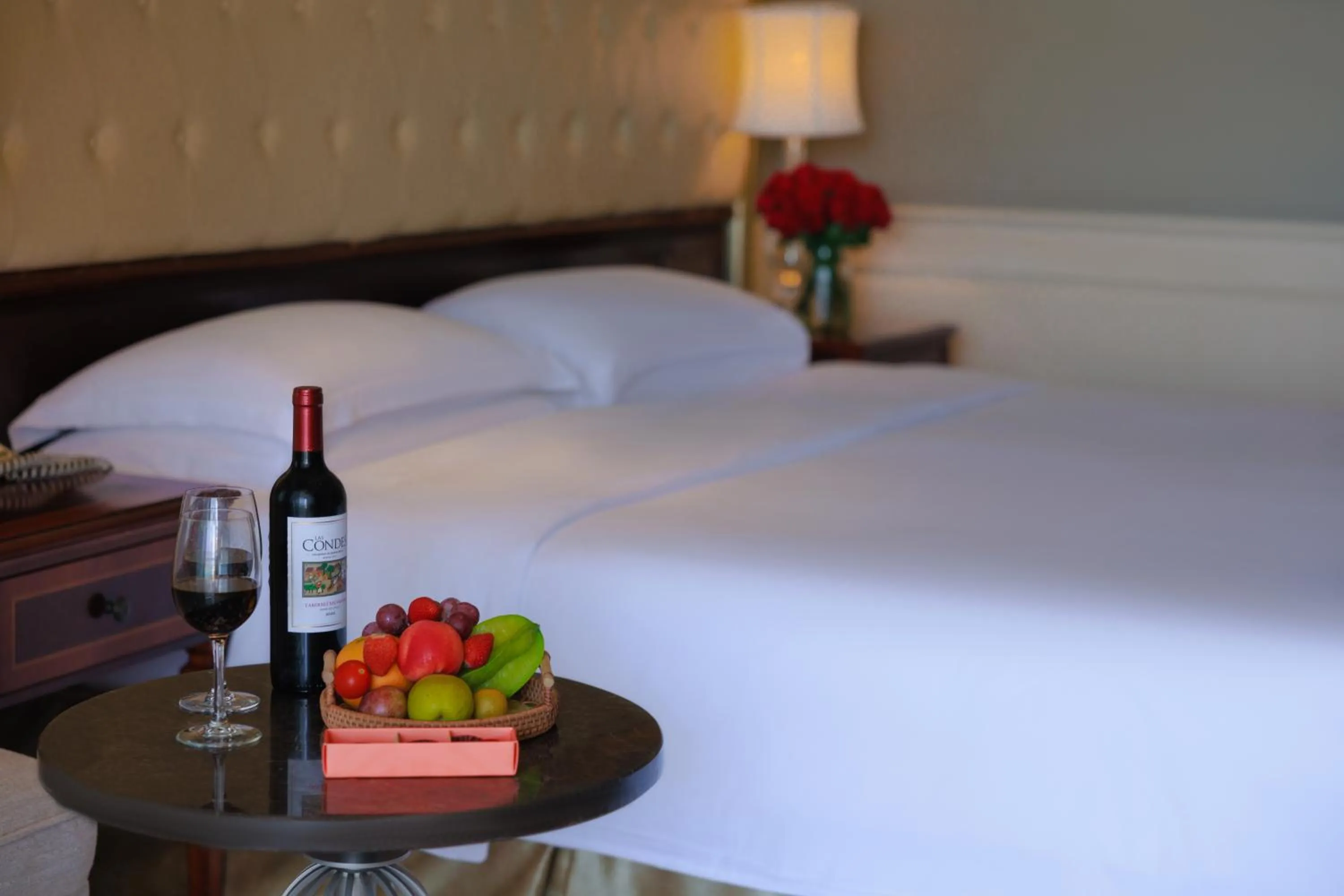 Bed in Crowne Plaza Resort Sanya Bay by IHG