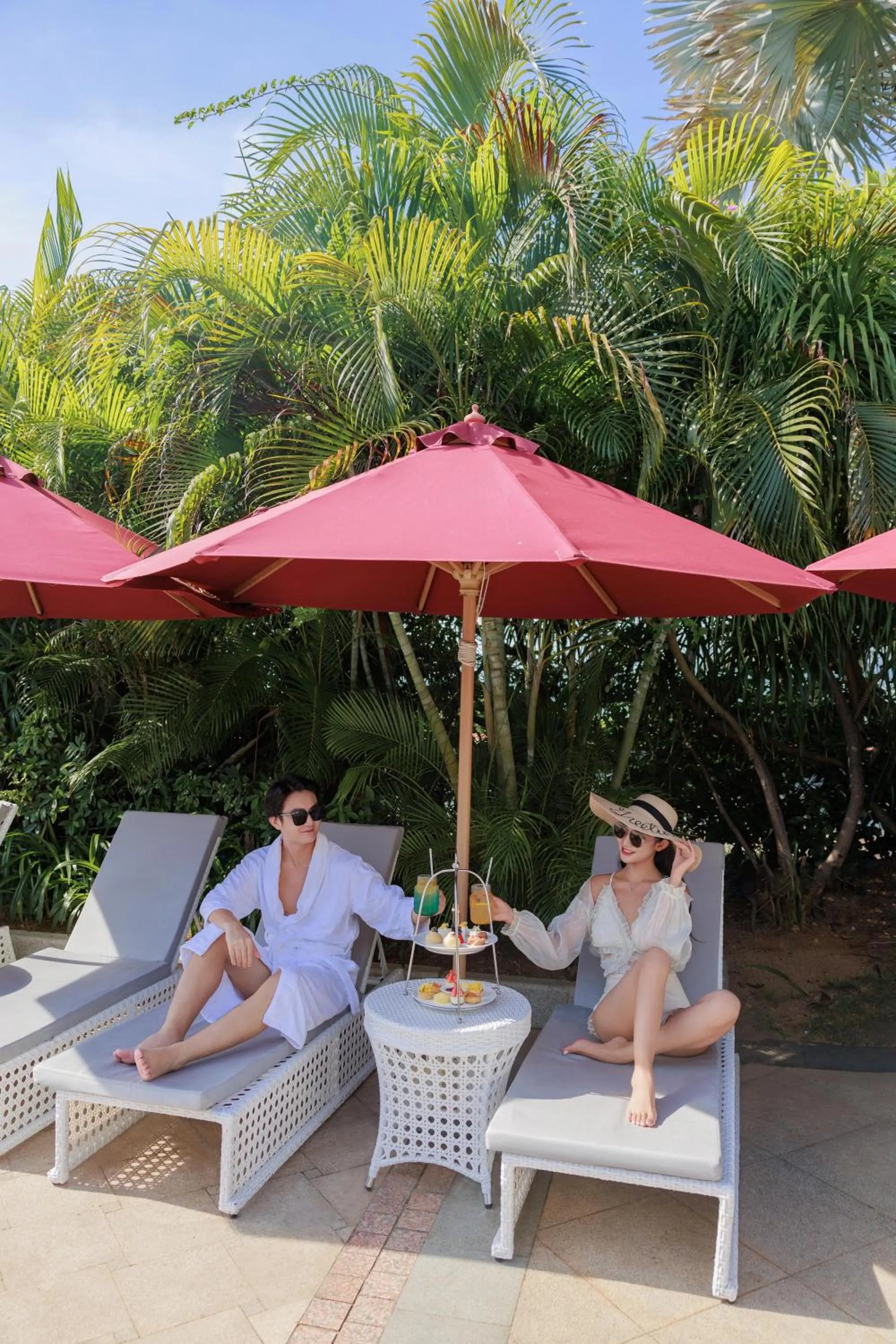 Garden in Crowne Plaza Resort Sanya Bay by IHG